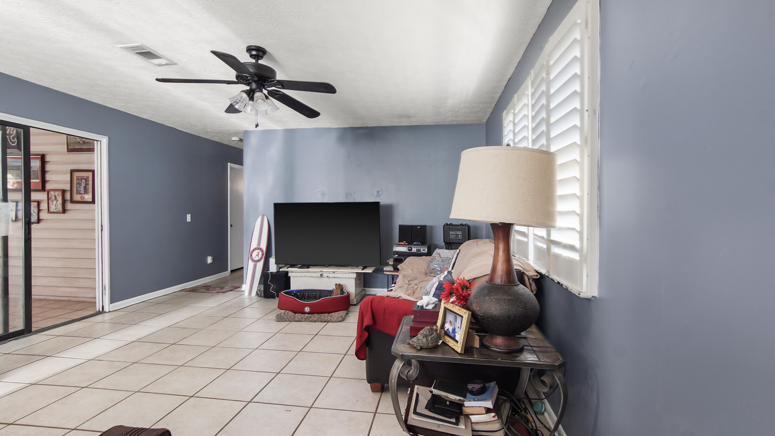 HOLIDAY BEACH UNIT 16 - Residential