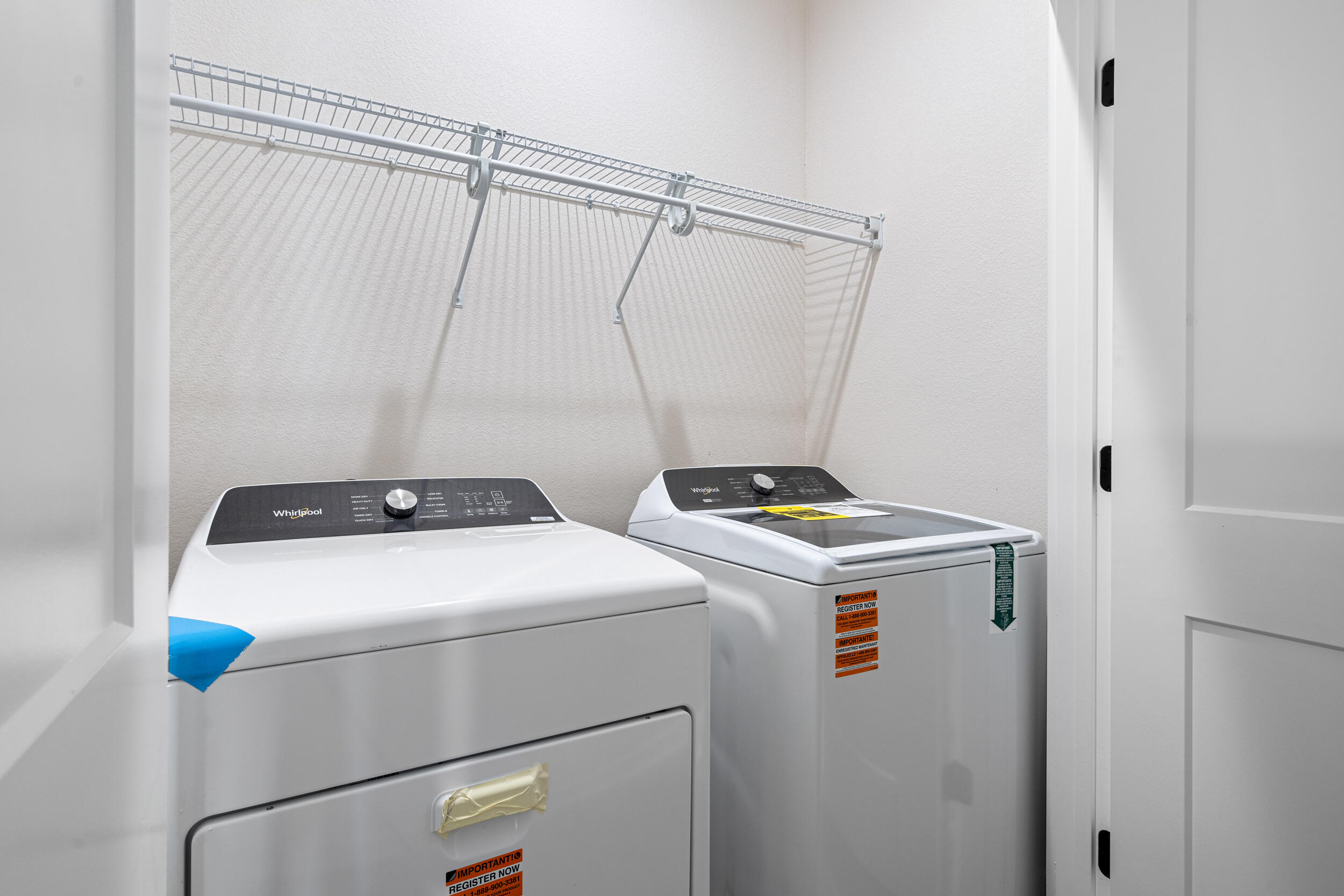 CRESTVIEW BEG SW COR LOT 4 BLK 146 N 53 DEG E 75FT S 36 - Residential