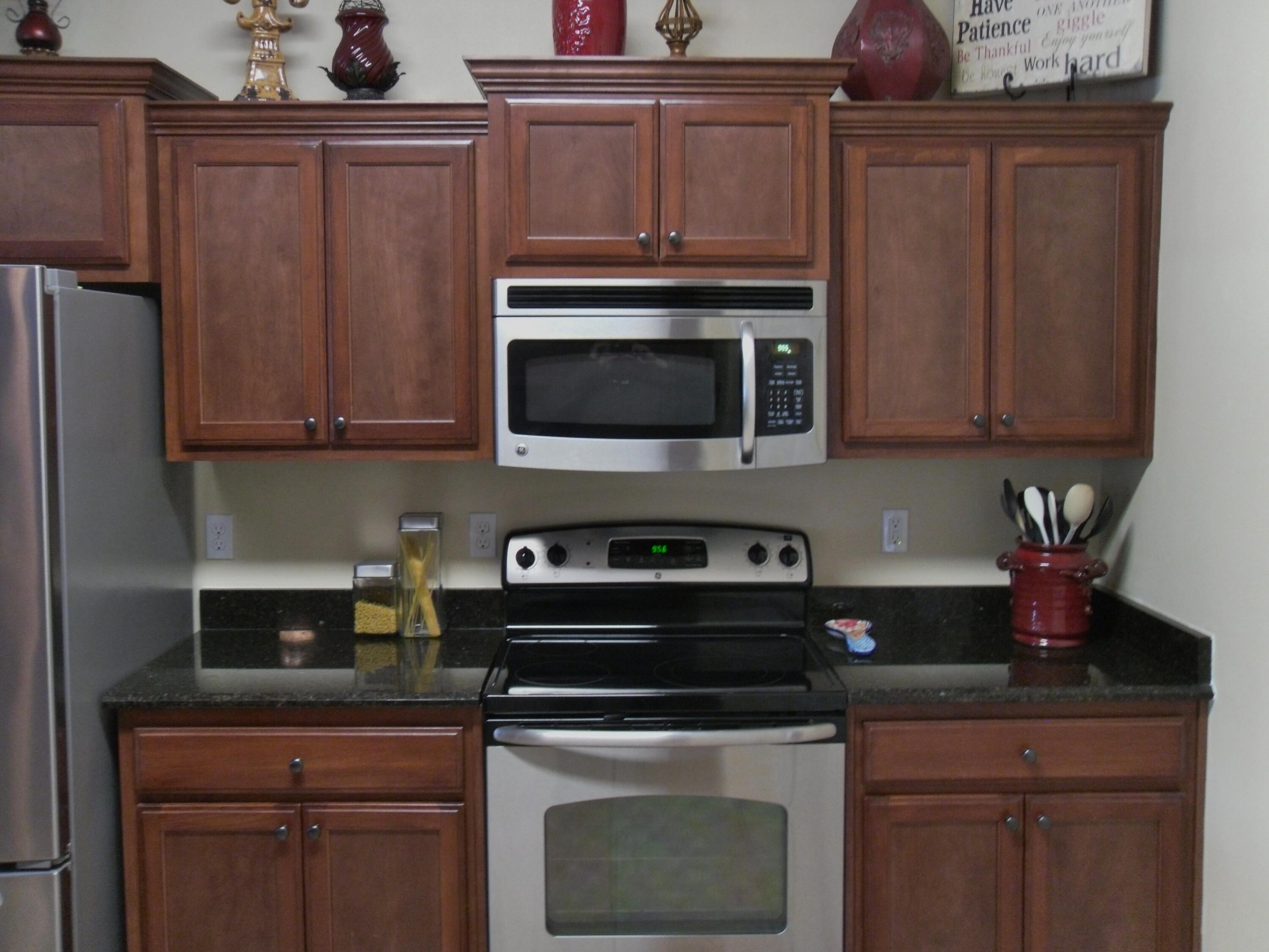 HOLLEY BY THE SEA - Residential