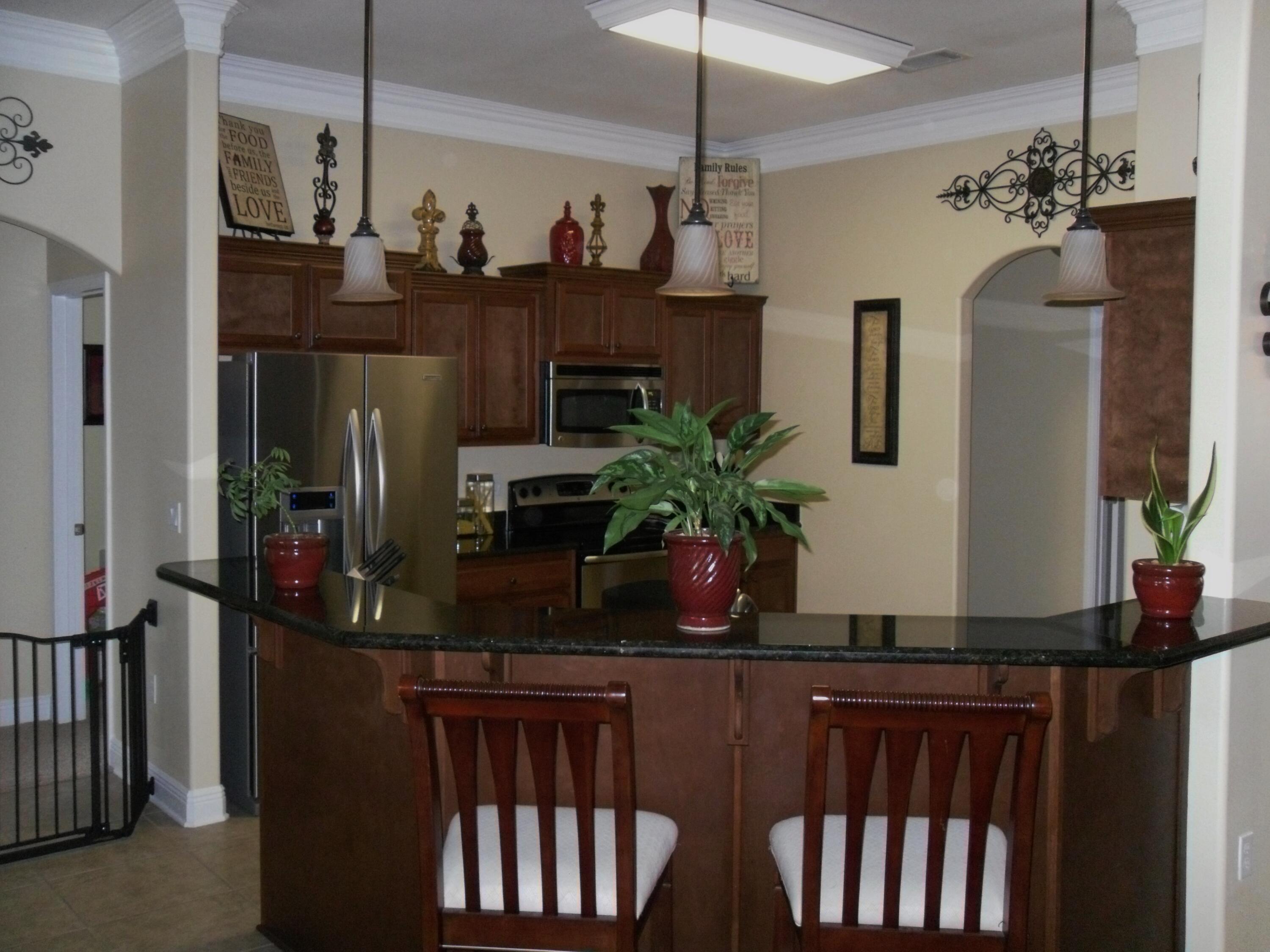 HOLLEY BY THE SEA - Residential