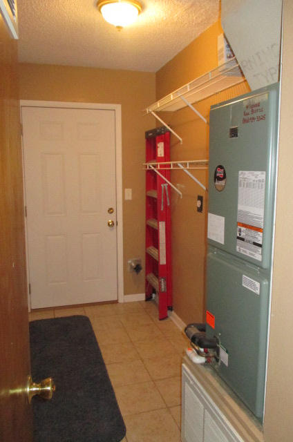 PINE RUN - Residential Lease