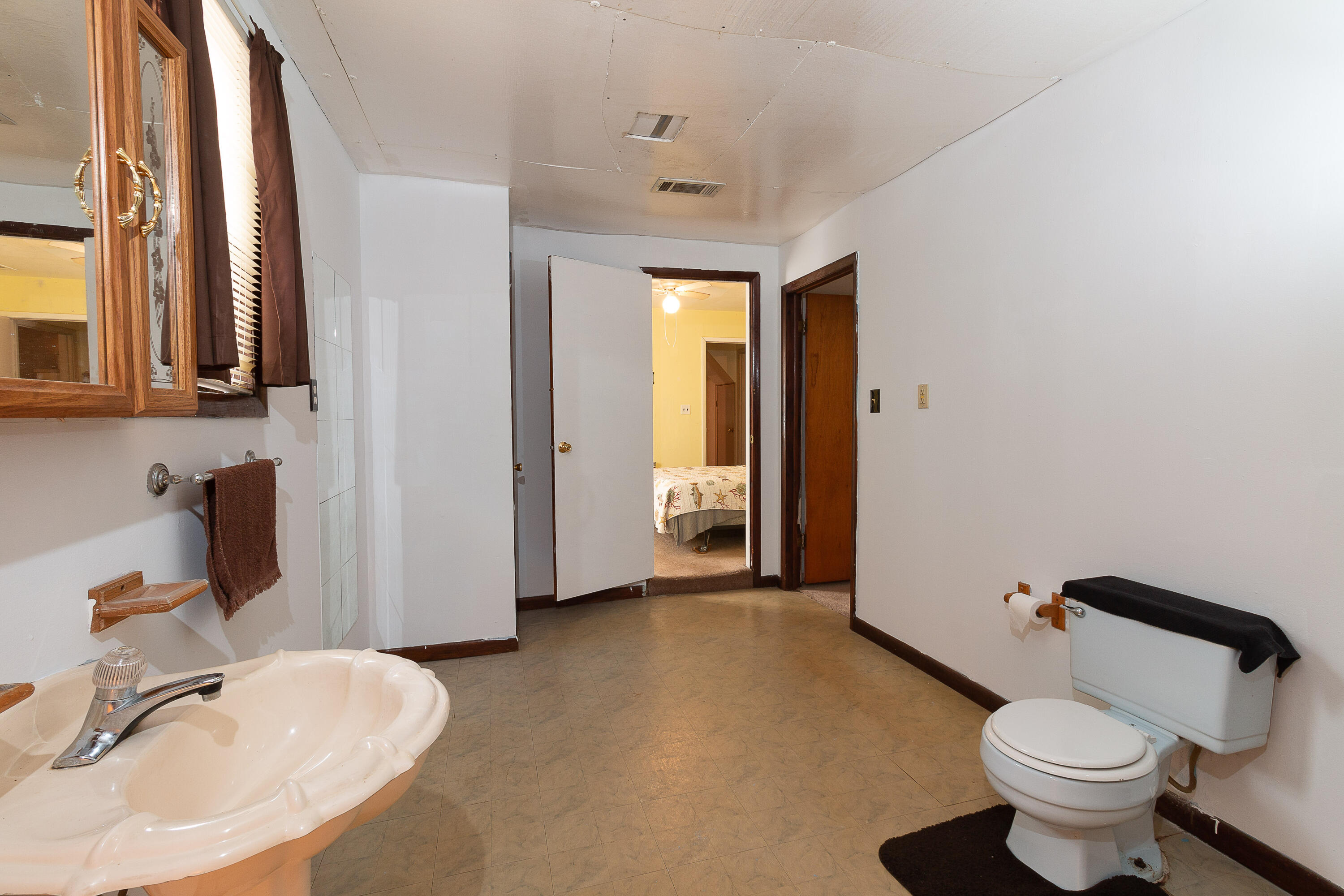 OAKWOOD HILLS UNIT 3 - Residential