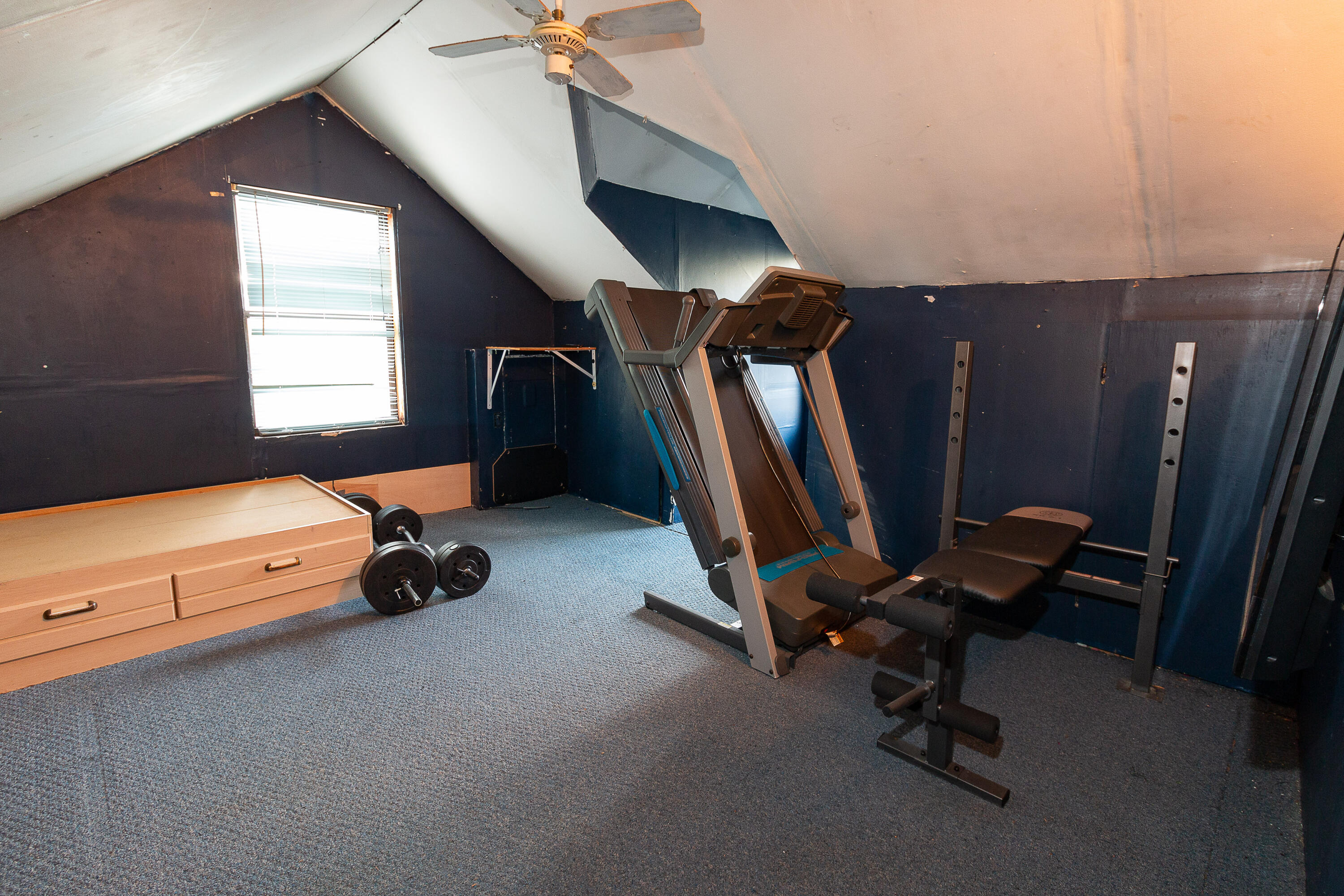 OAKWOOD HILLS UNIT 3 - Residential