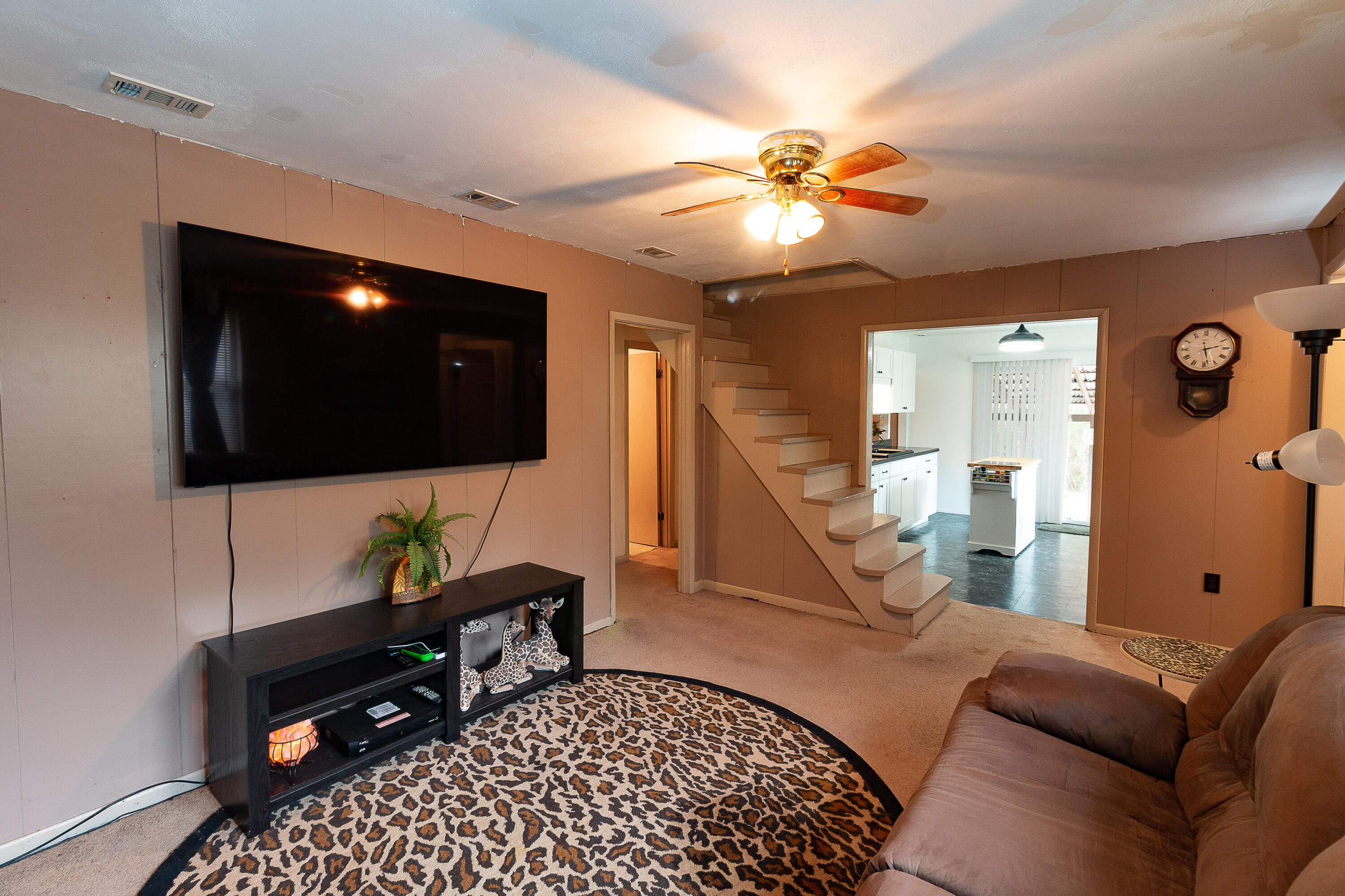 OAKWOOD HILLS UNIT 3 - Residential