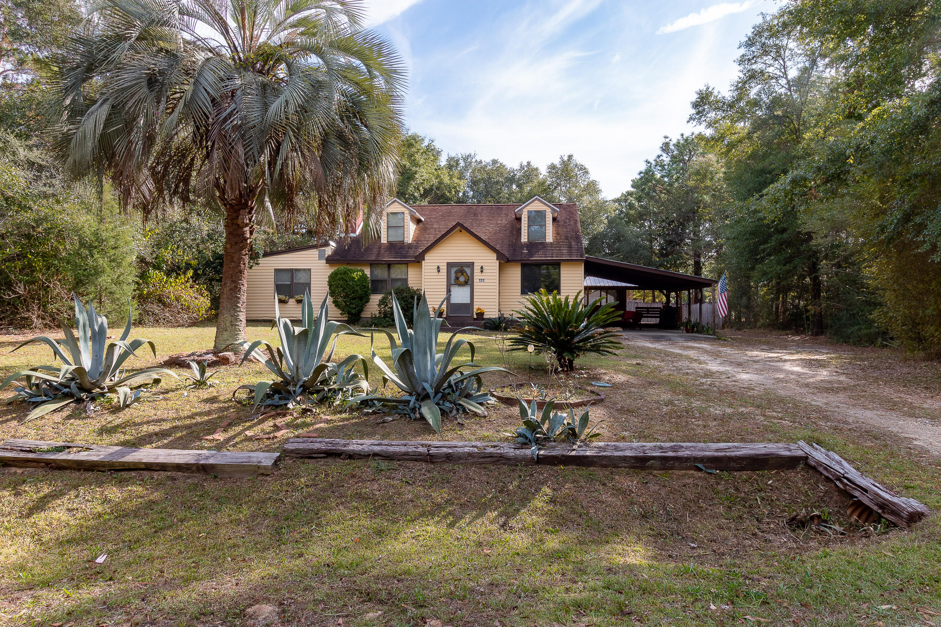 OAKWOOD HILLS UNIT 3 - Residential