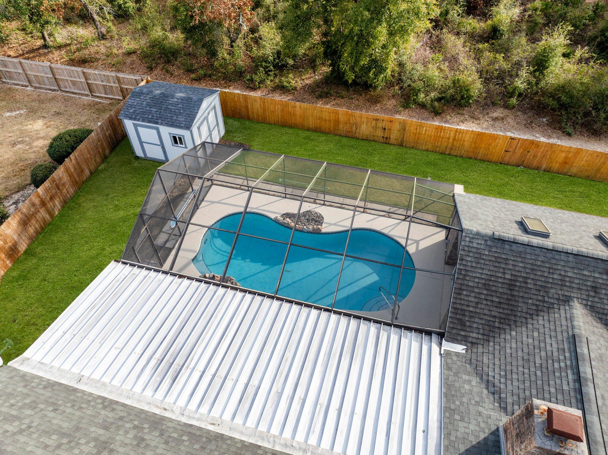 RAINTREE ESTATES - Residential Lease