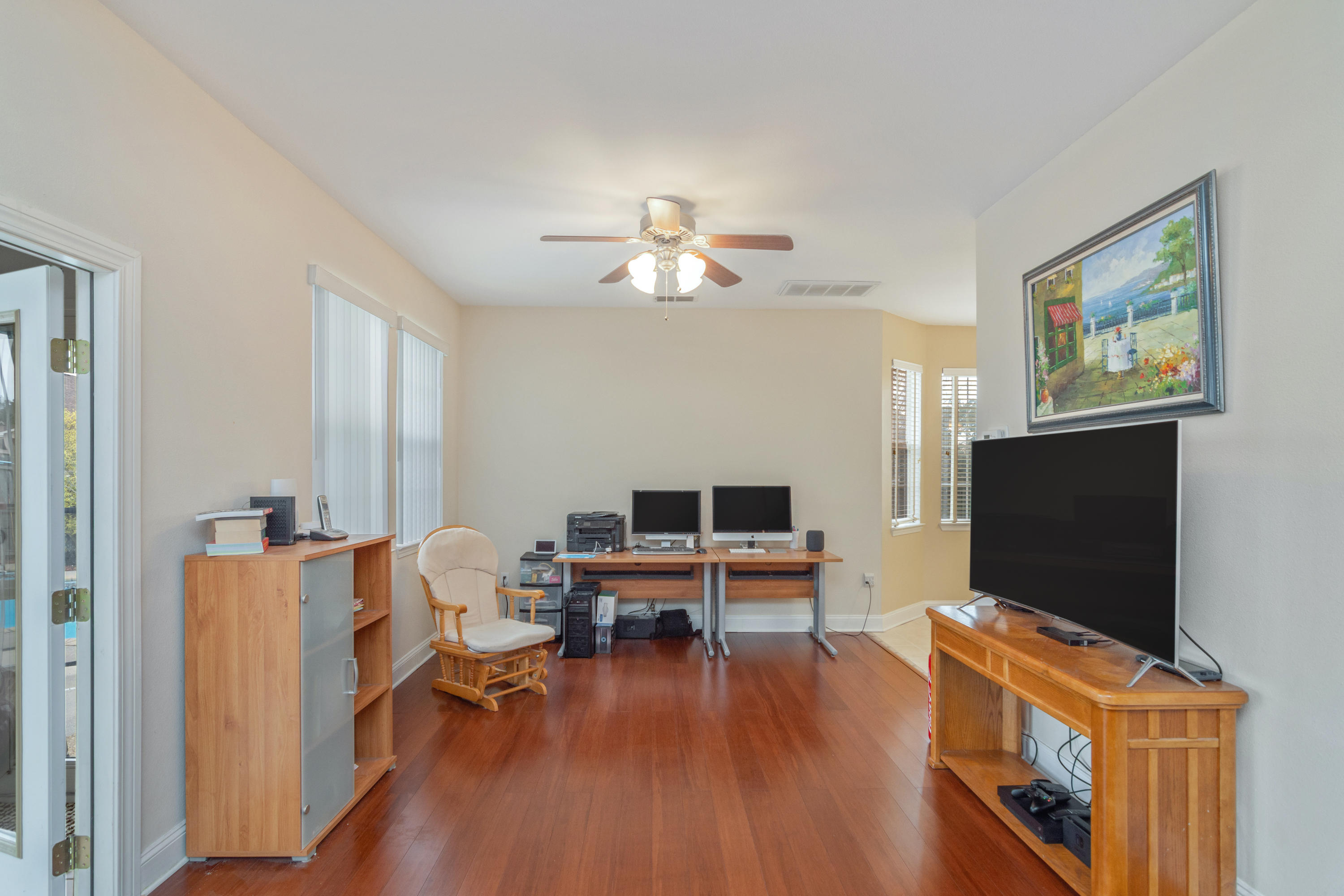 SANDY RIDGE ESTATES - Residential