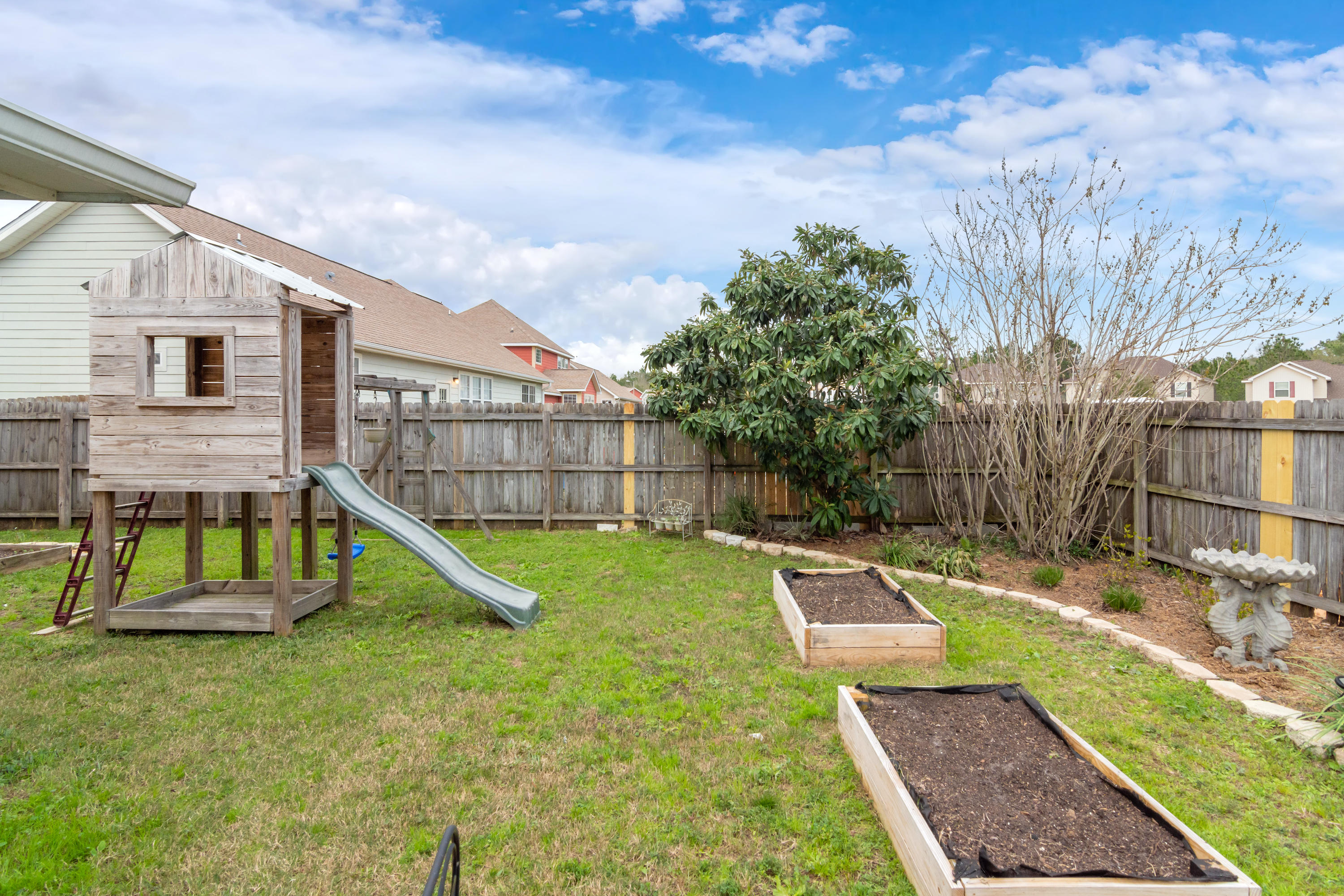 SANDY RIDGE ESTATES - Residential