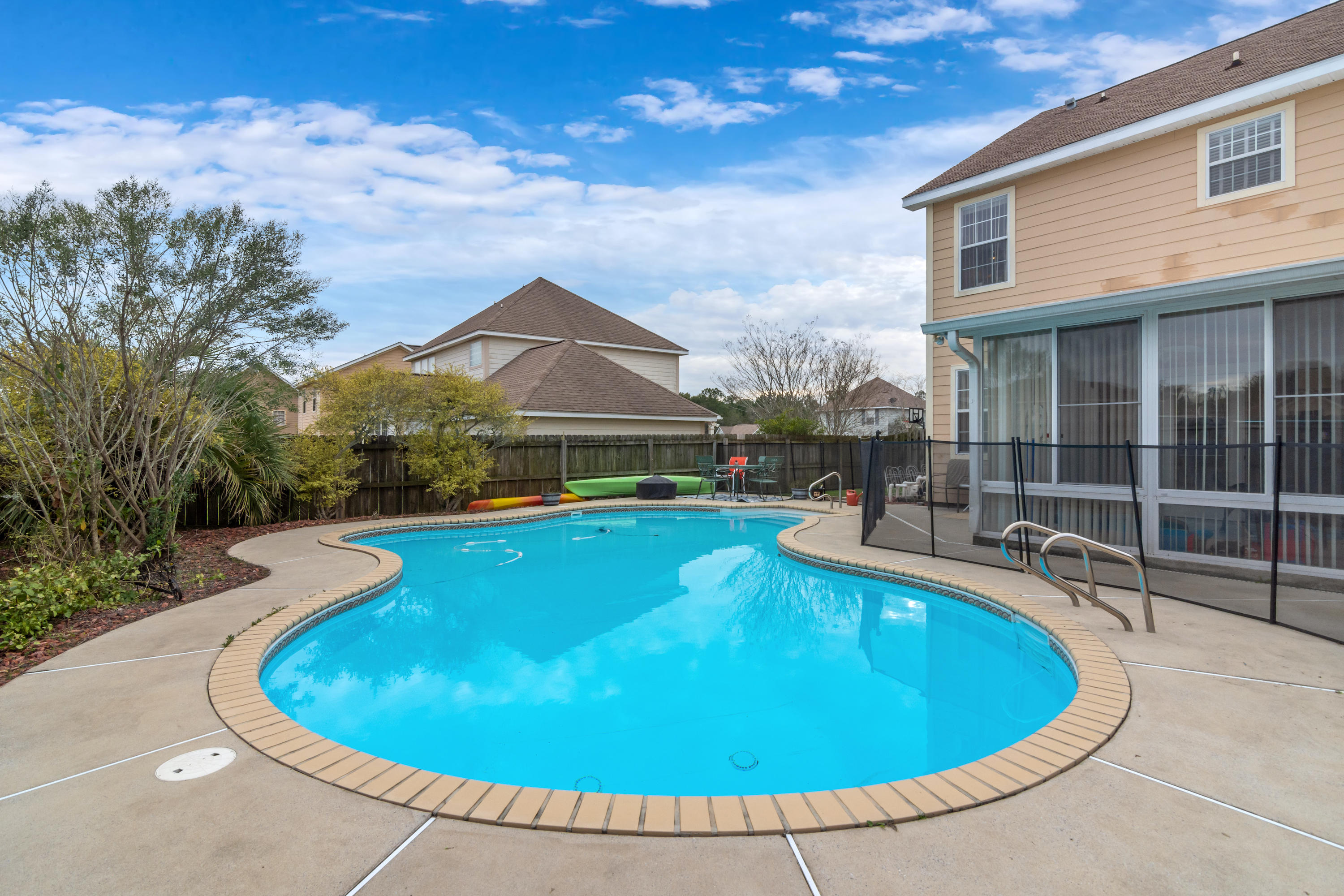 SANDY RIDGE ESTATES - Residential