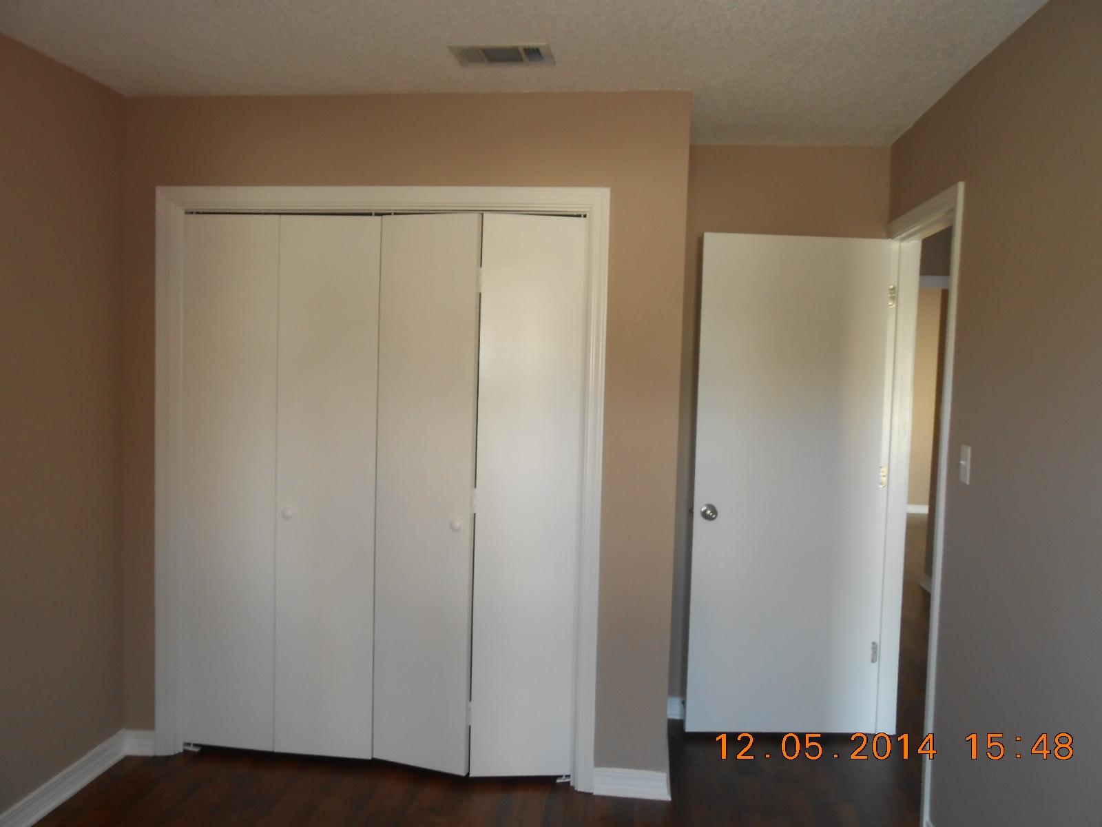 HOLLYROD PARK - Residential