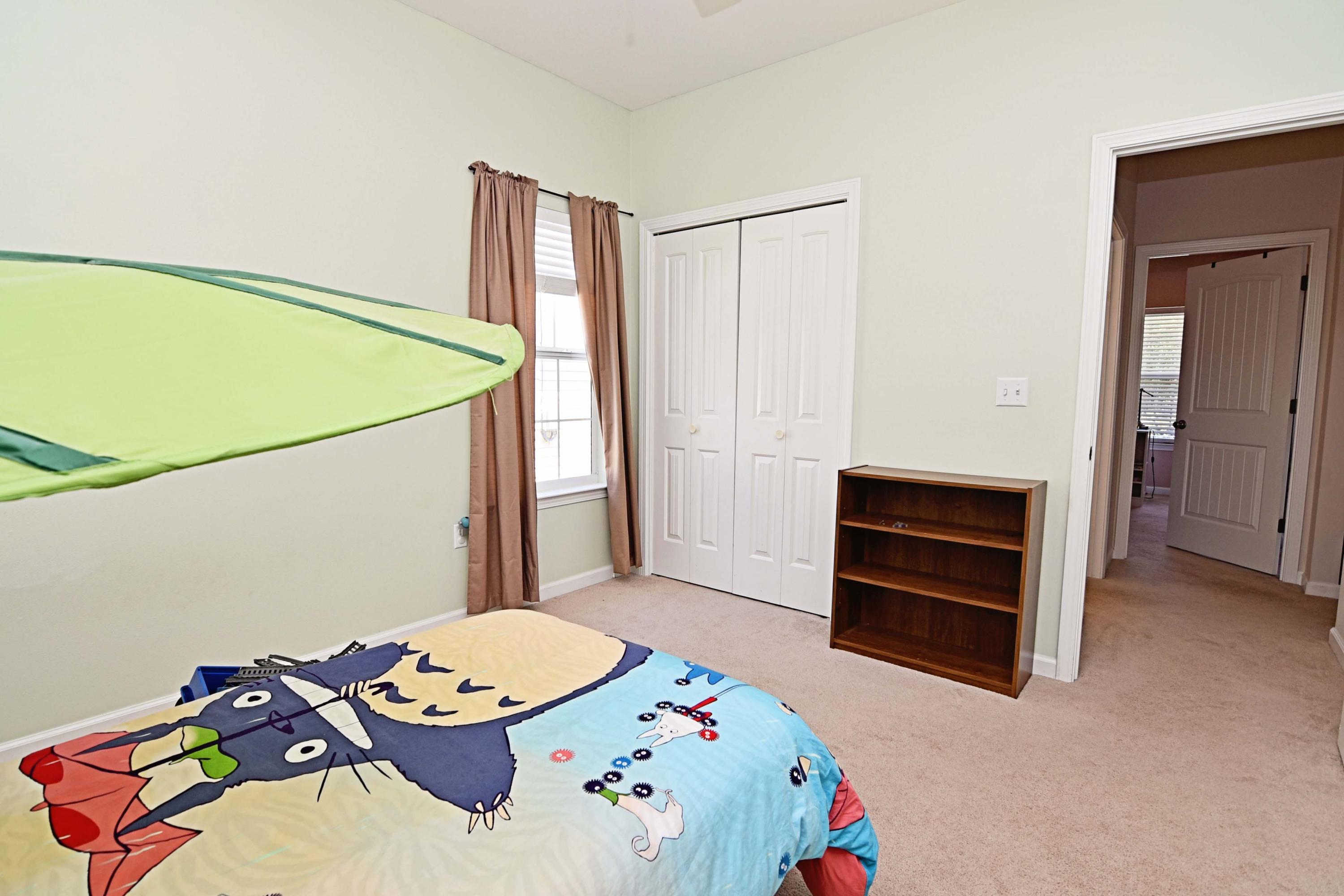 VALPARAISO PINECREST 6 - Residential