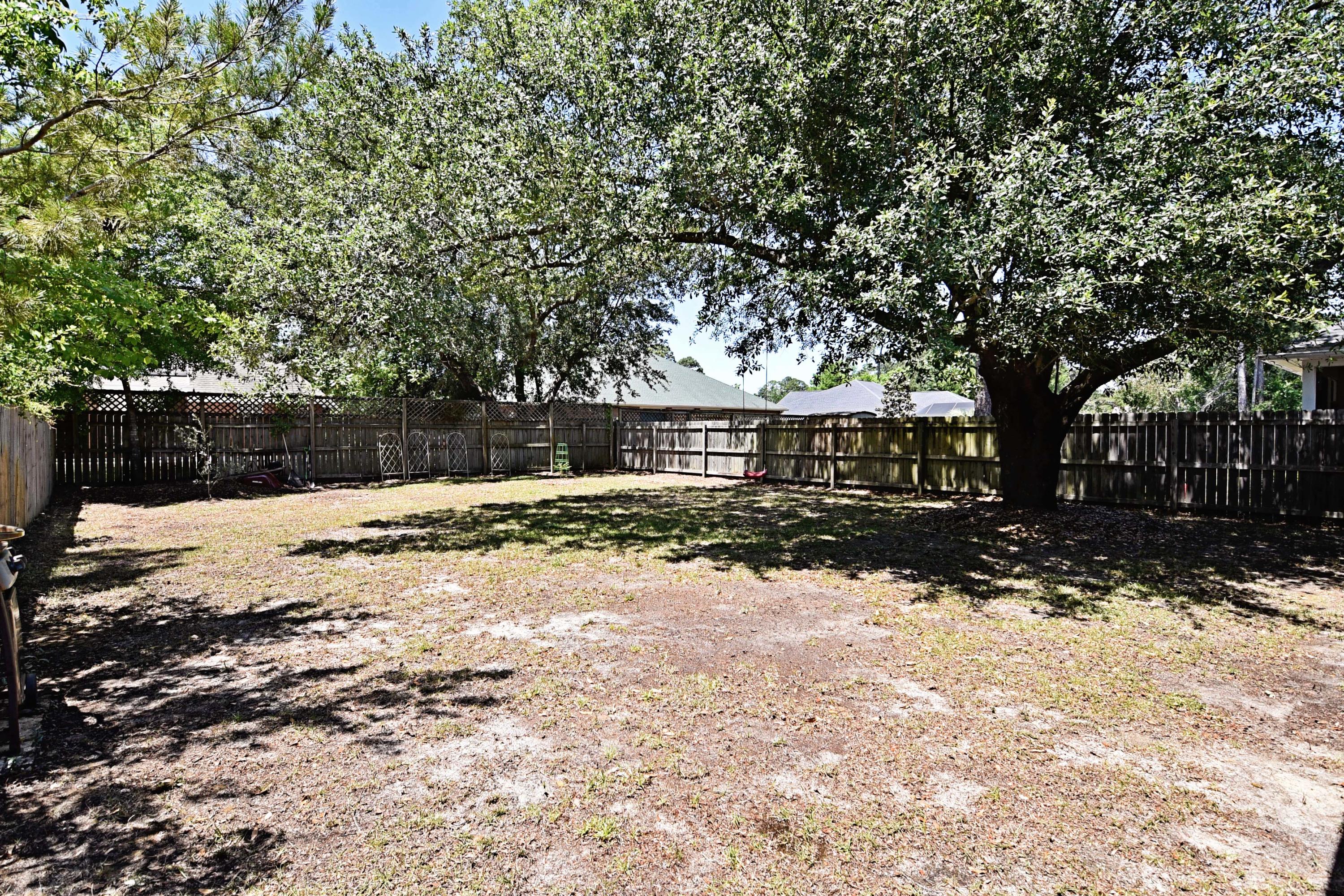 VALPARAISO PINECREST 6 - Residential