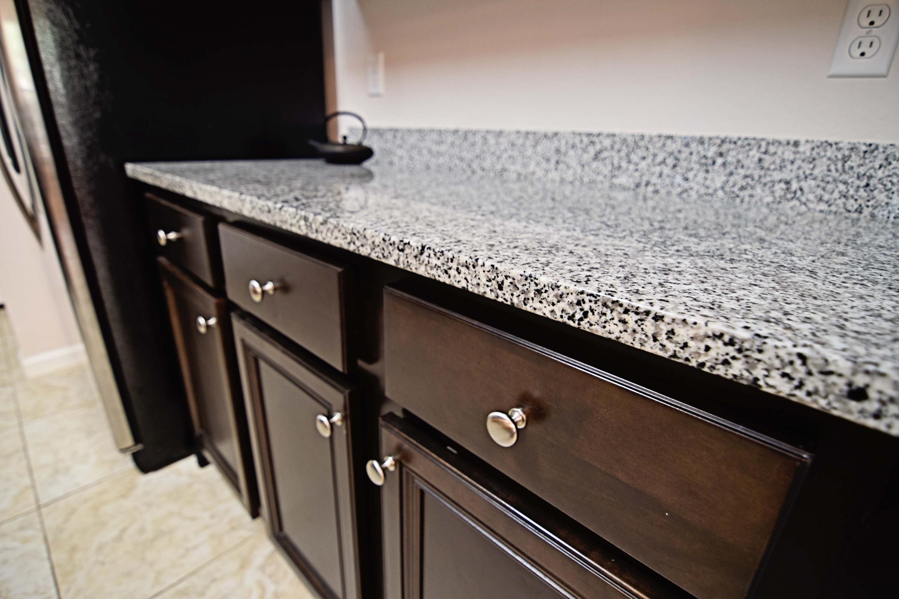 VALPARAISO PINECREST 6 - Residential