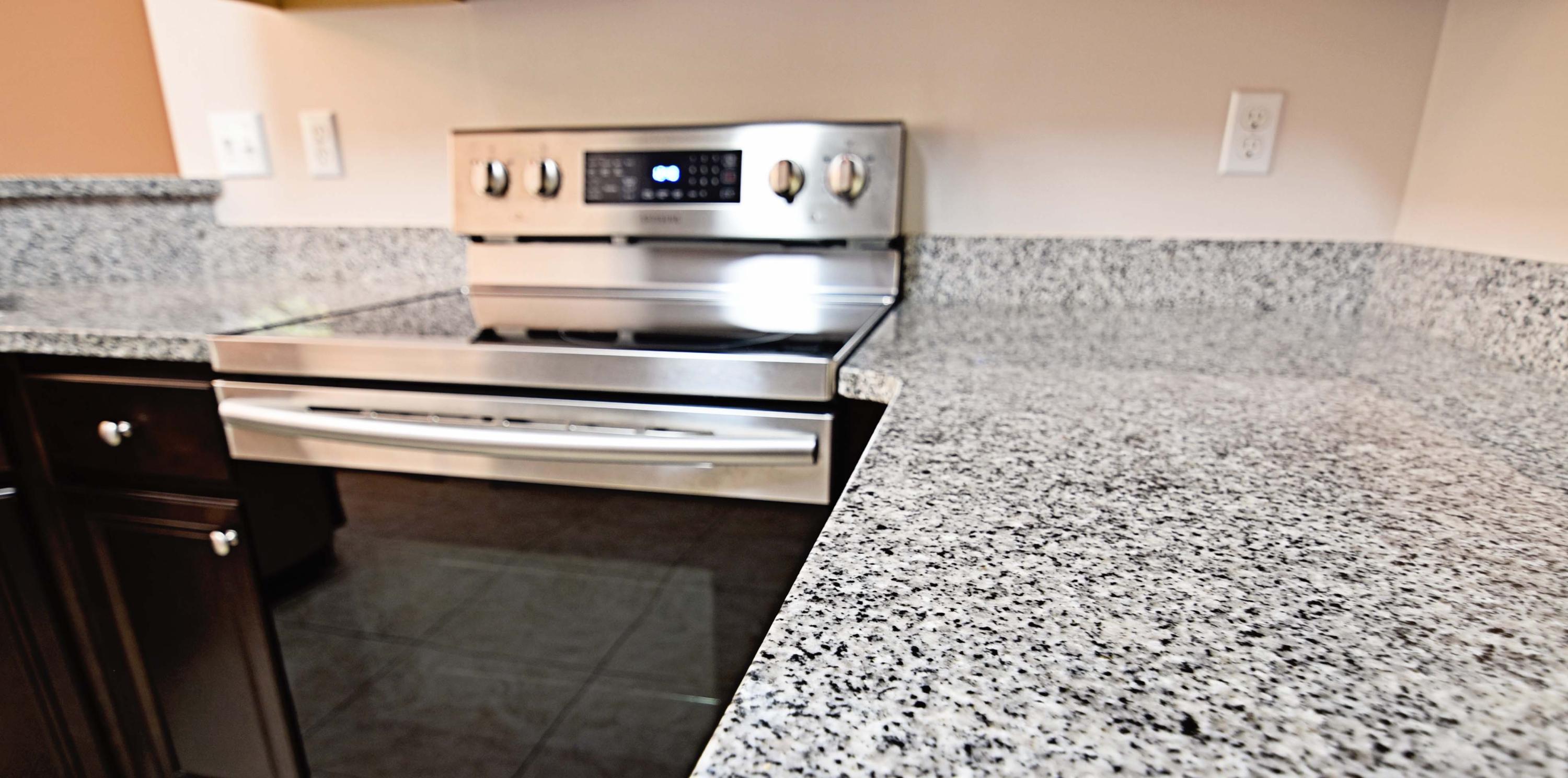 VALPARAISO PINECREST 6 - Residential