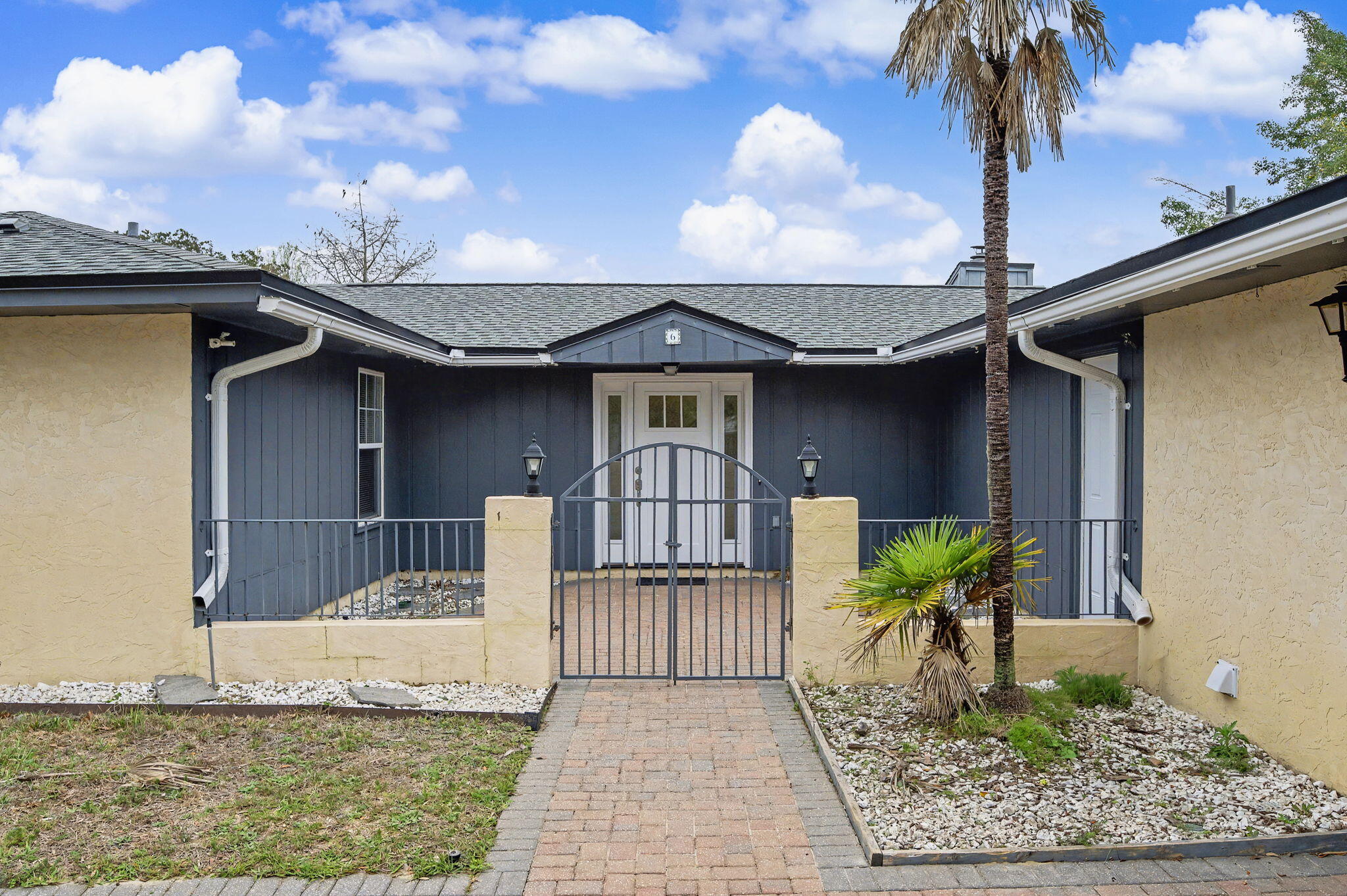 LAKE LORRAINE ESTATES - Residential Lease