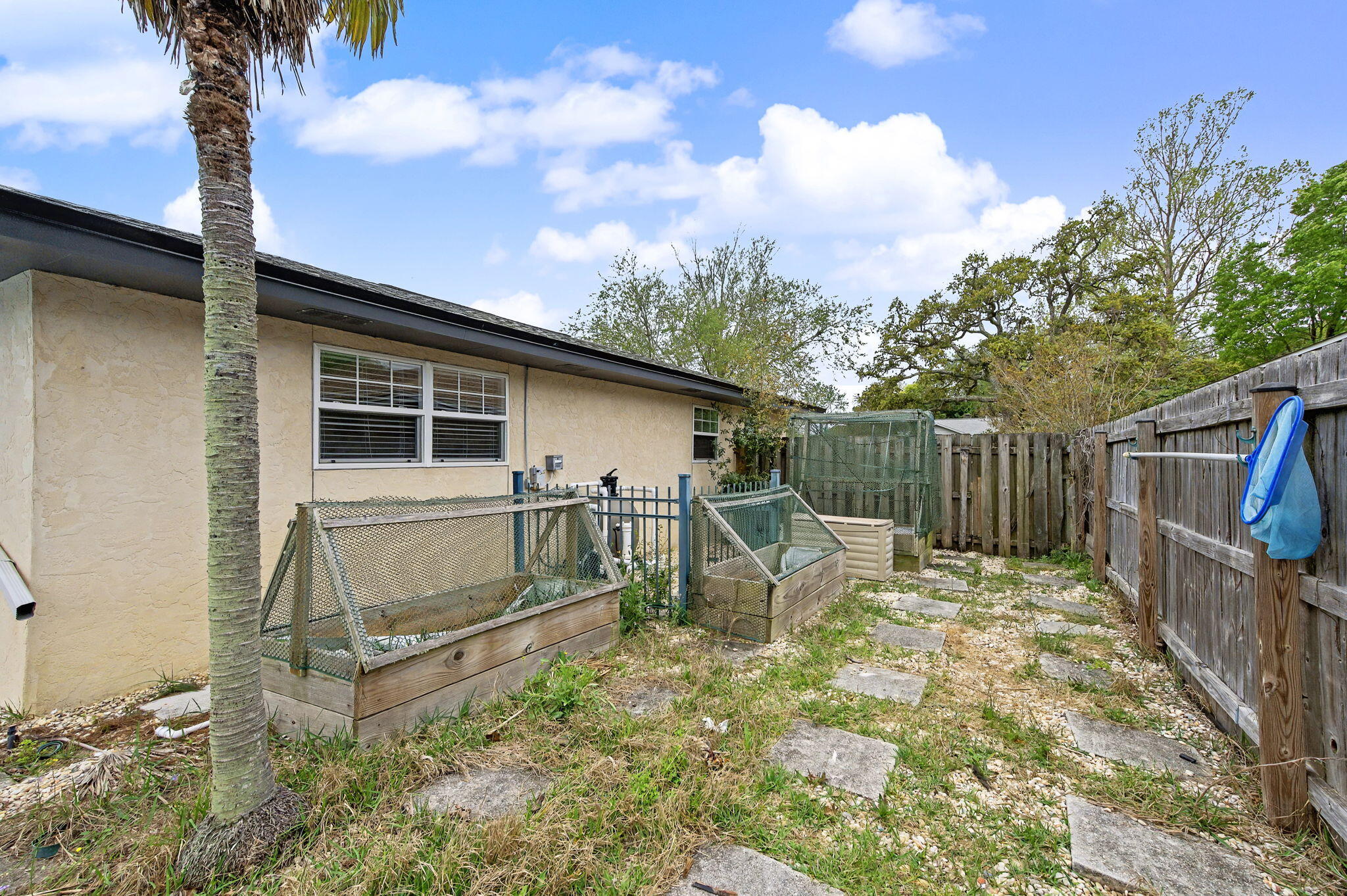 LAKE LORRAINE ESTATES - Residential Lease