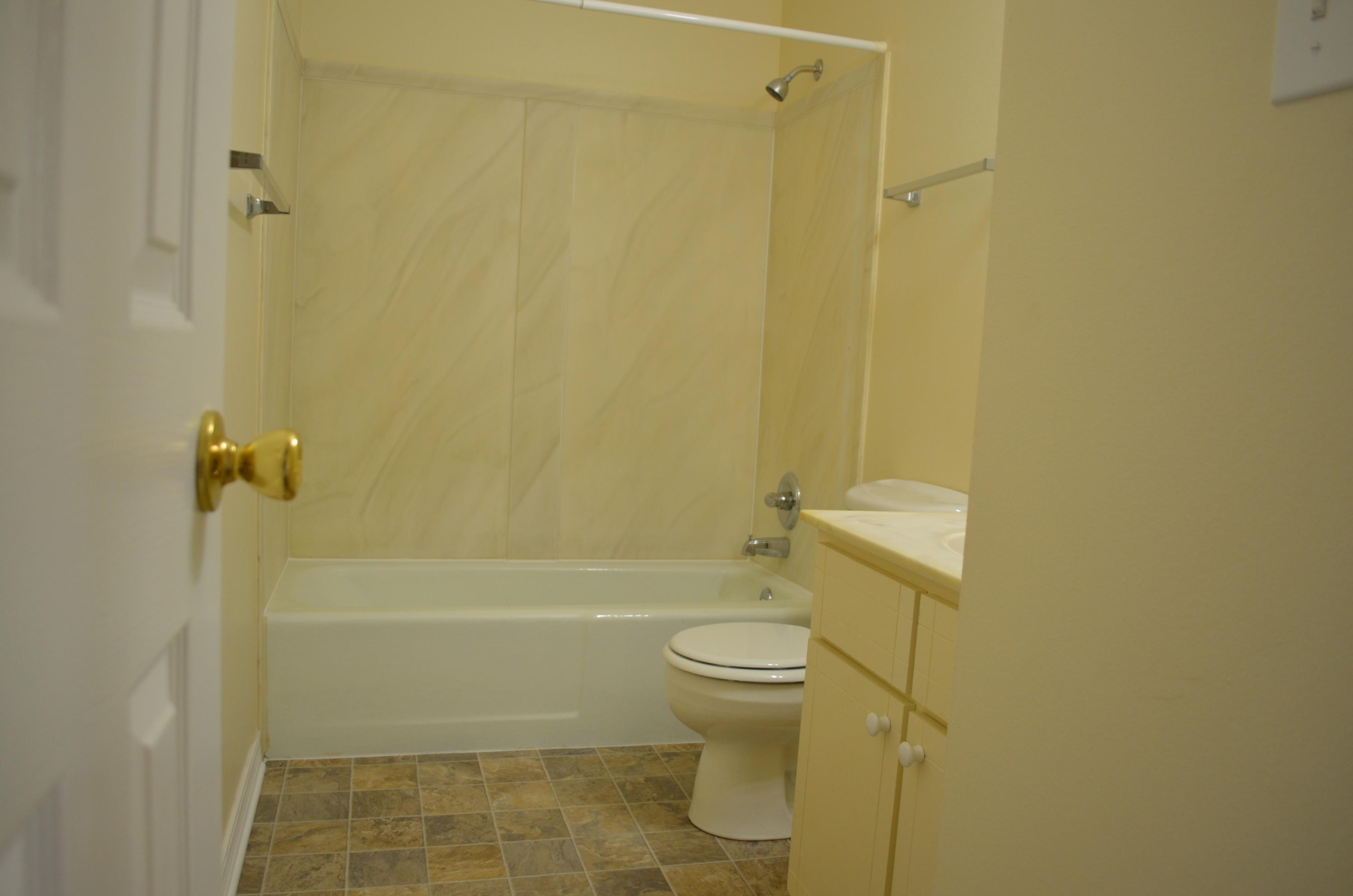 Racetrack Rd 1st Sub - Residential Lease