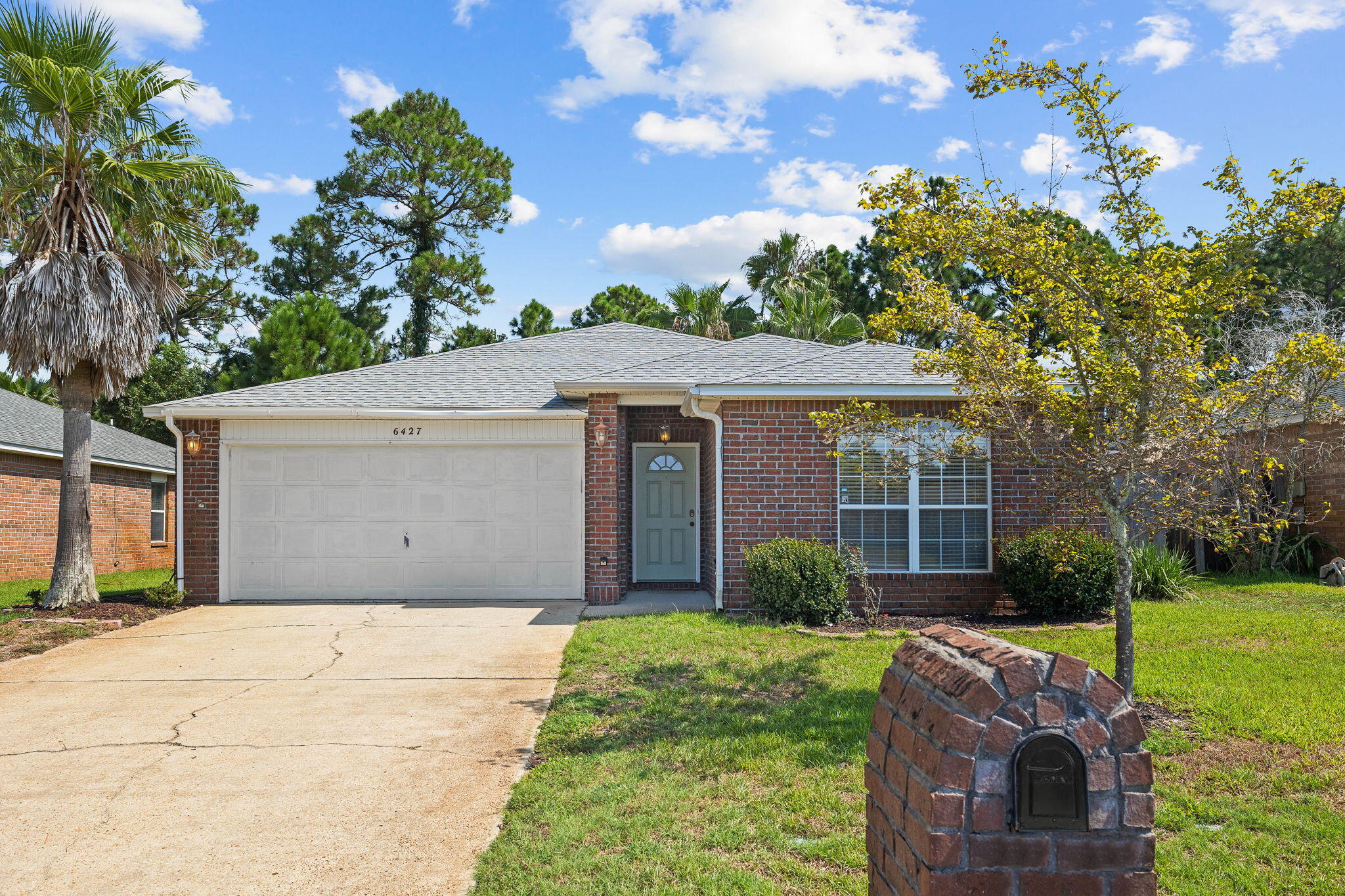 HIDDEN SHORES - Residential