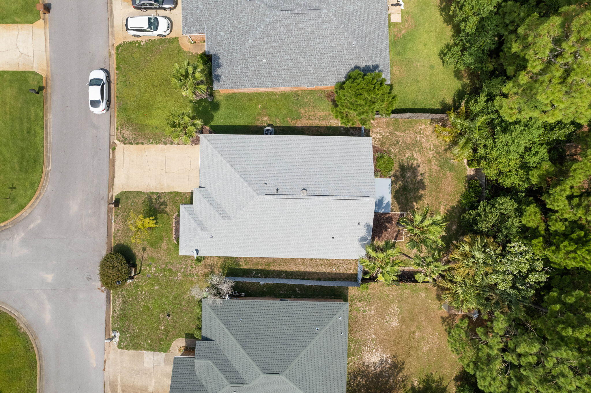 HIDDEN SHORES - Residential