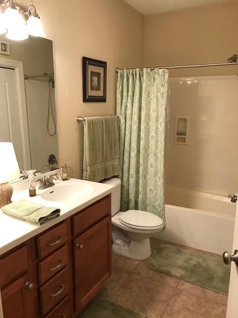 DIAMOND LAKES - Residential