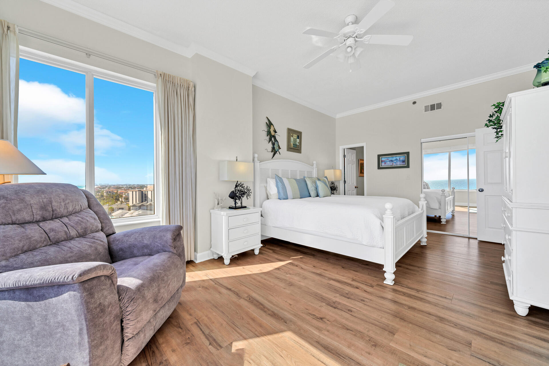 LEEWARD KEY - Residential