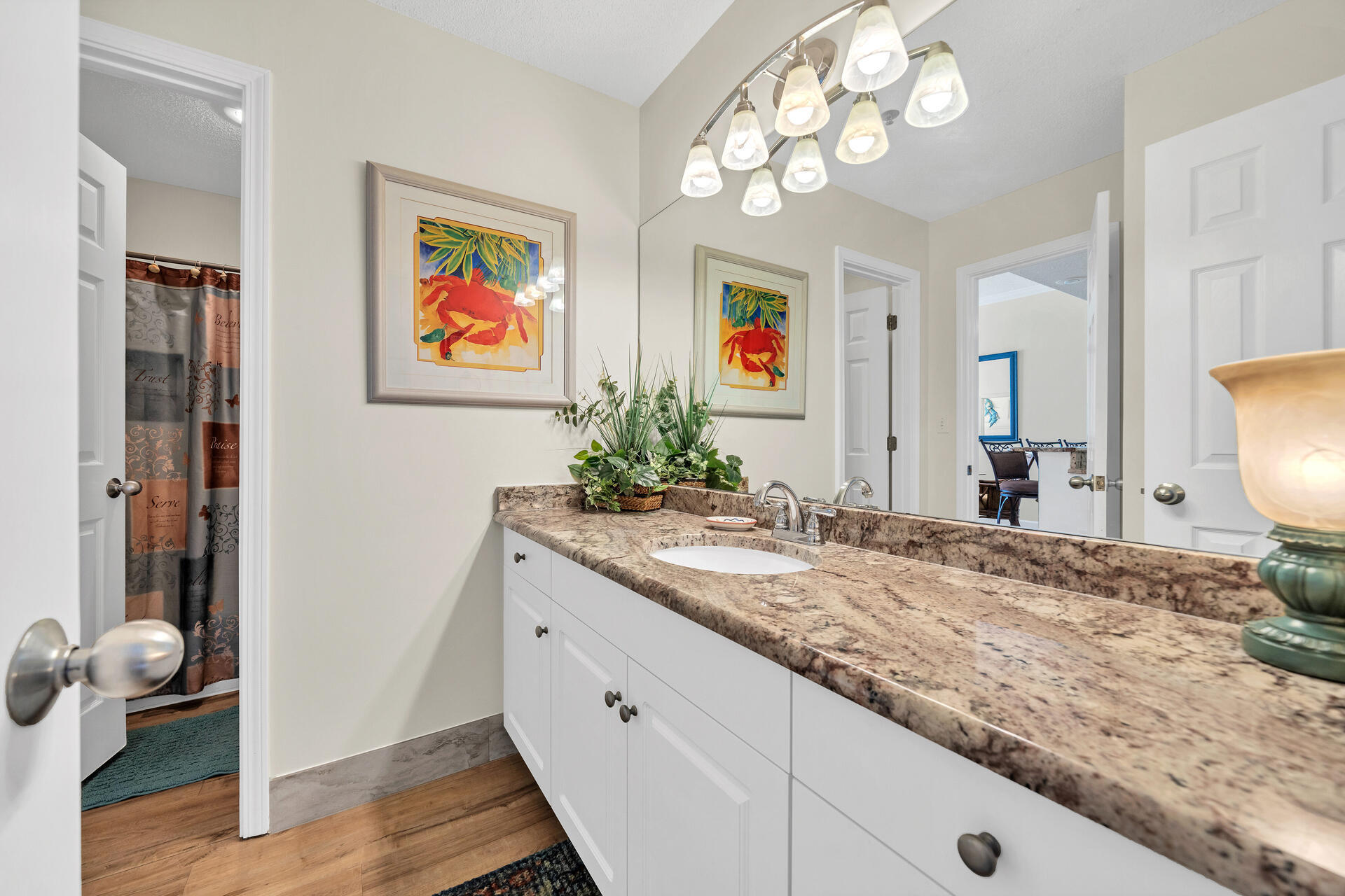 LEEWARD KEY - Residential