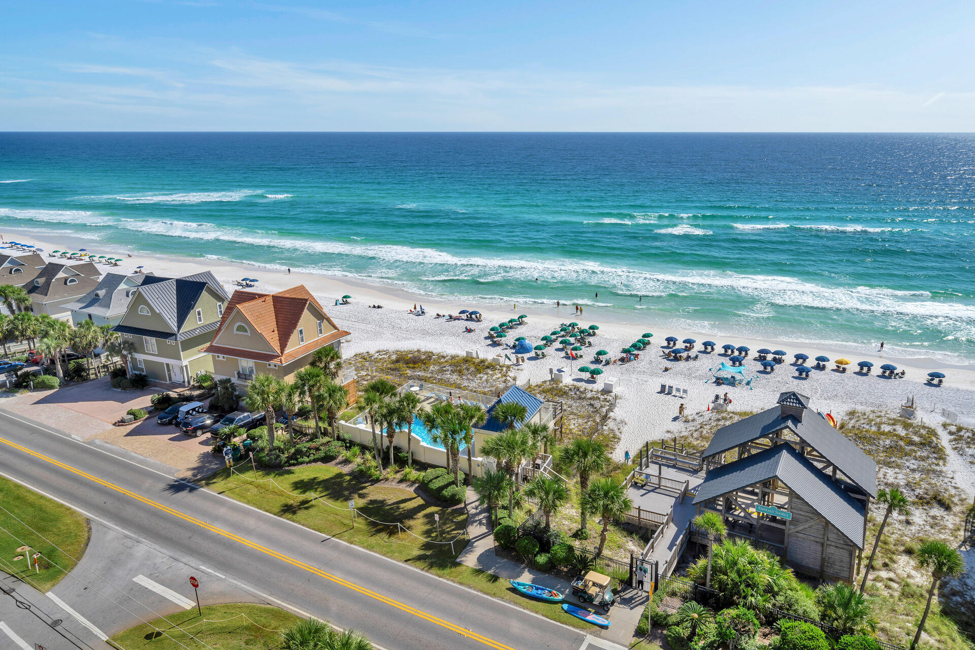 LEEWARD KEY - Residential