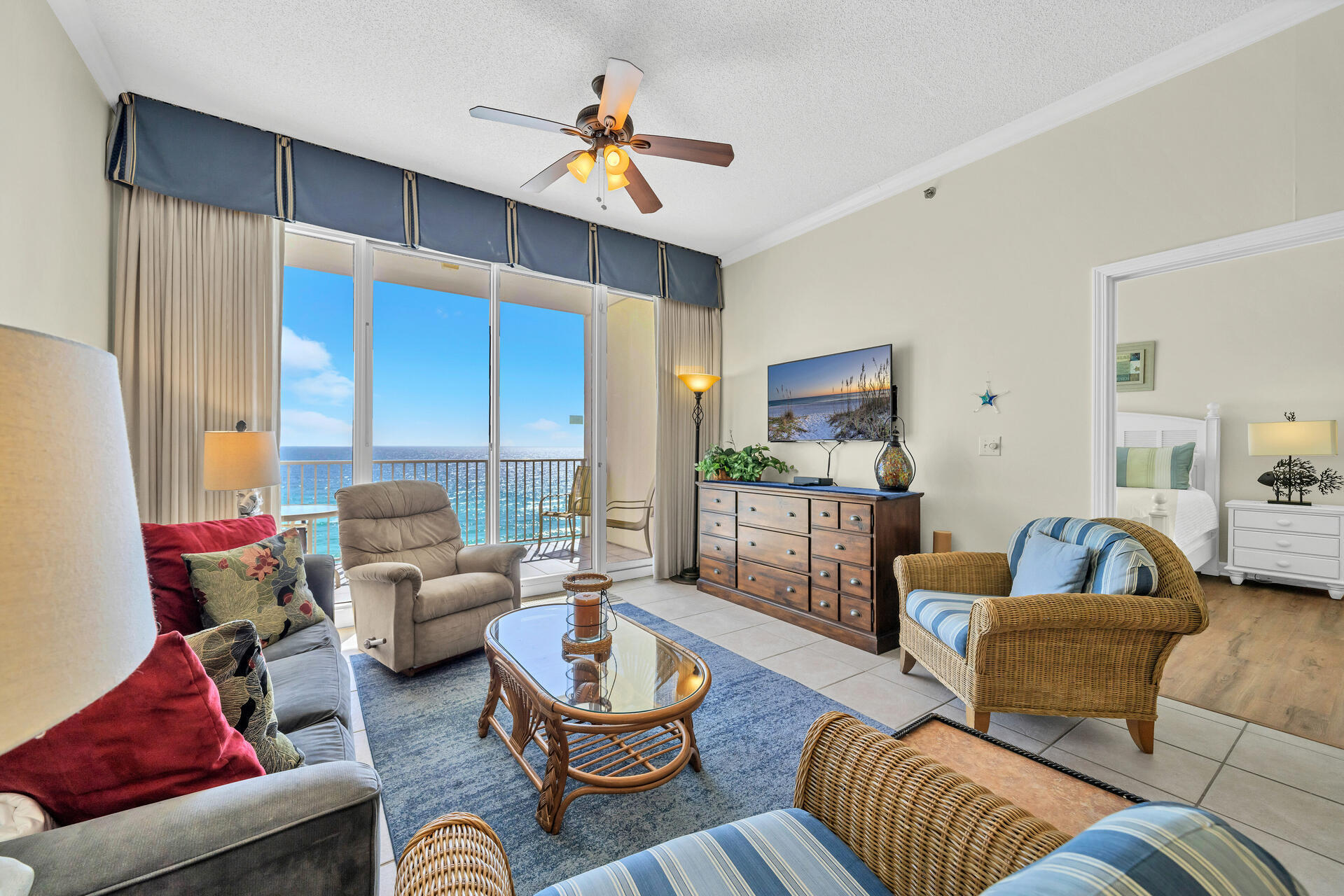 LEEWARD KEY - Residential