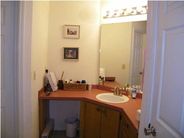 BEACONVIEW - Residential Lease