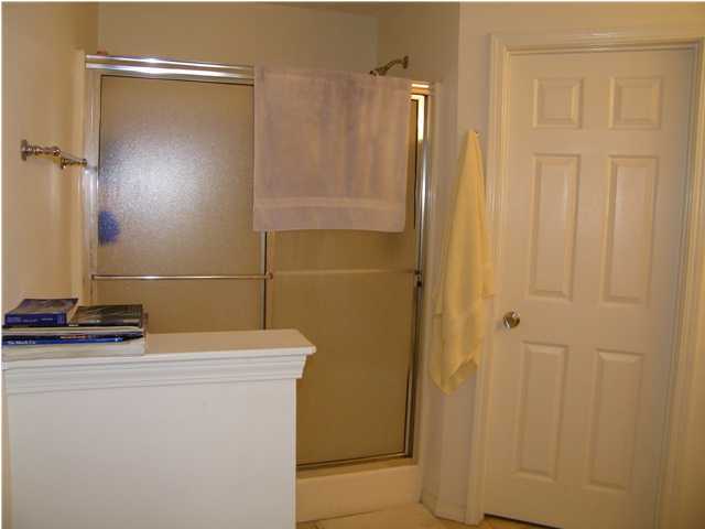 BEACONVIEW - Residential Lease