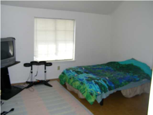 BEACONVIEW - Residential Lease