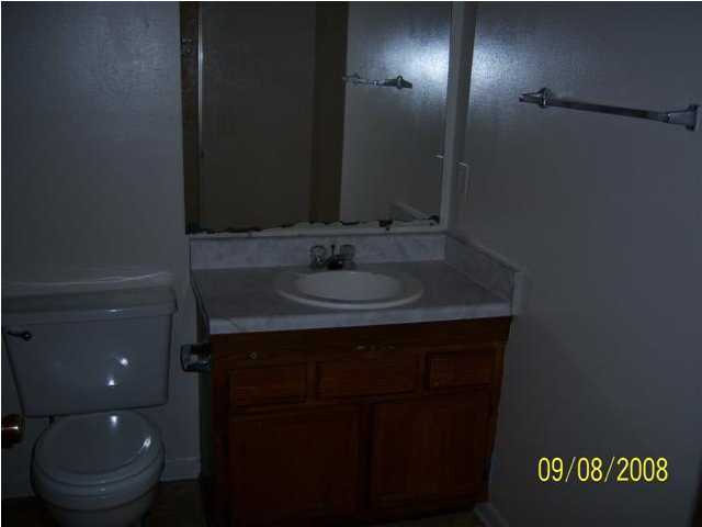 SCOTTWOOD - Residential Lease