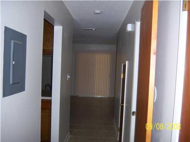 SCOTTWOOD - Residential Lease