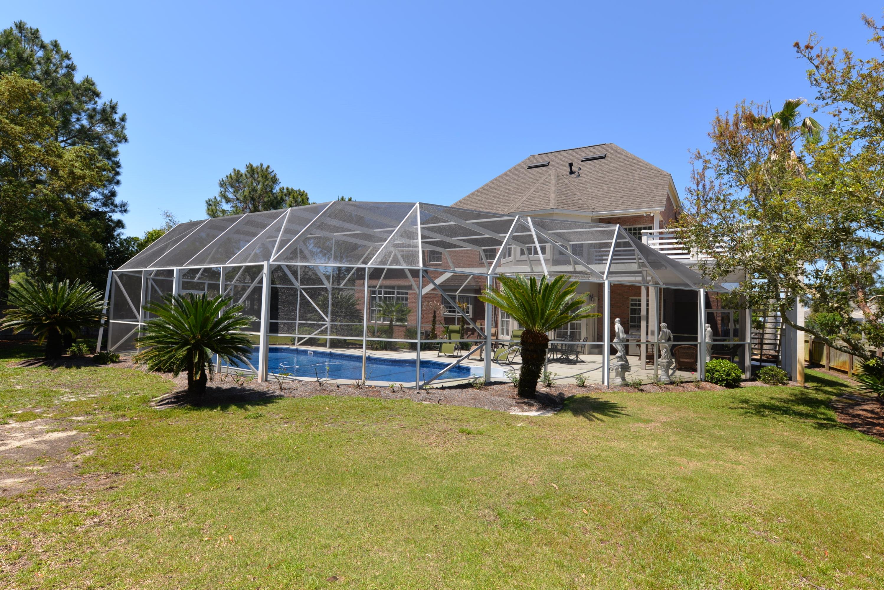 Emerald Bay - Residential