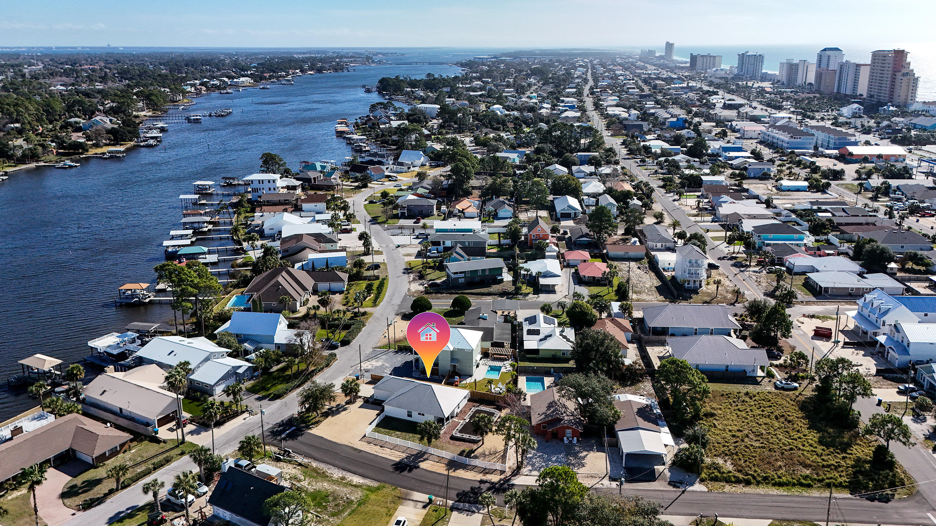 HOLIDAY BEACH - Residential
