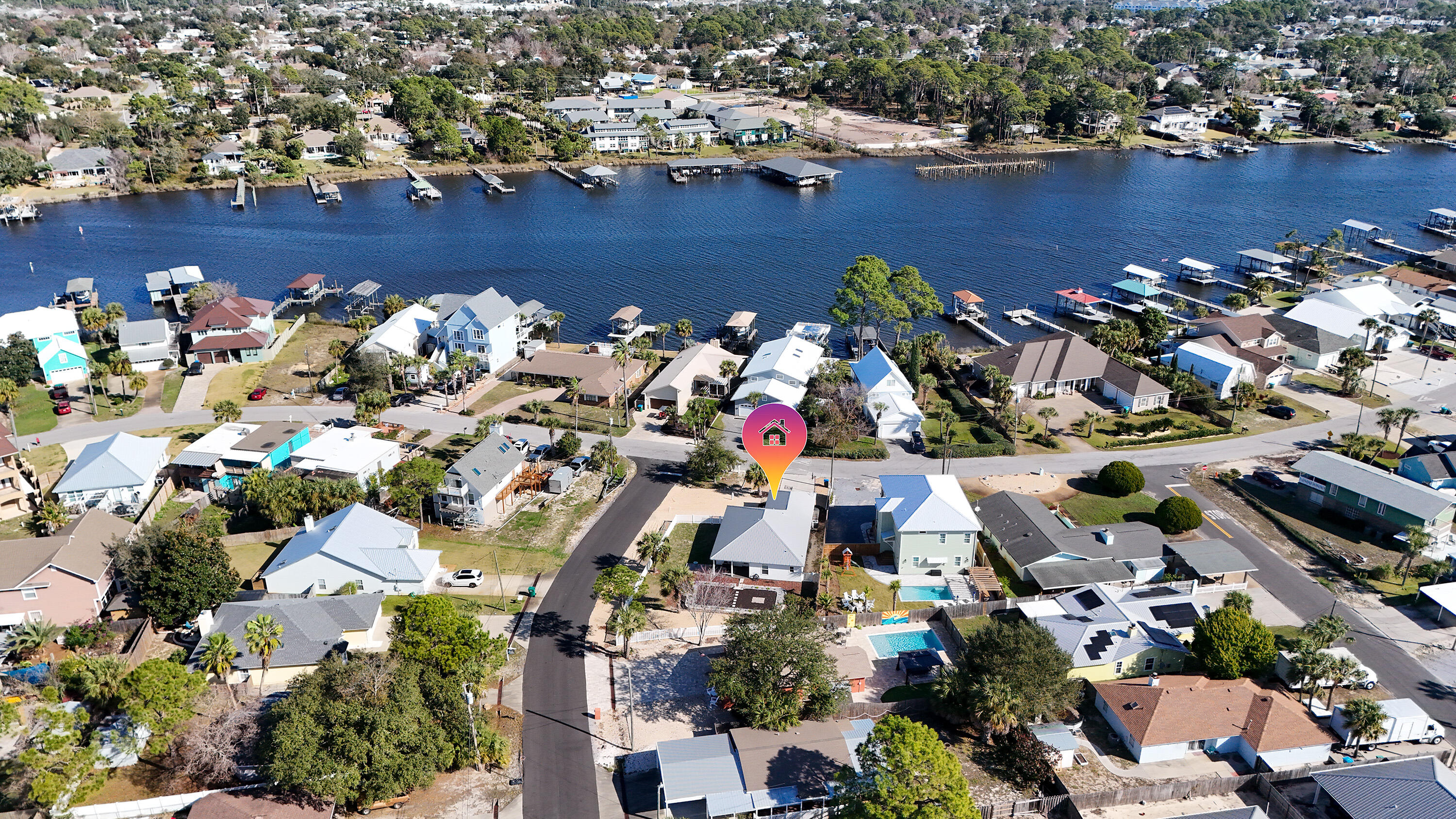 HOLIDAY BEACH - Residential
