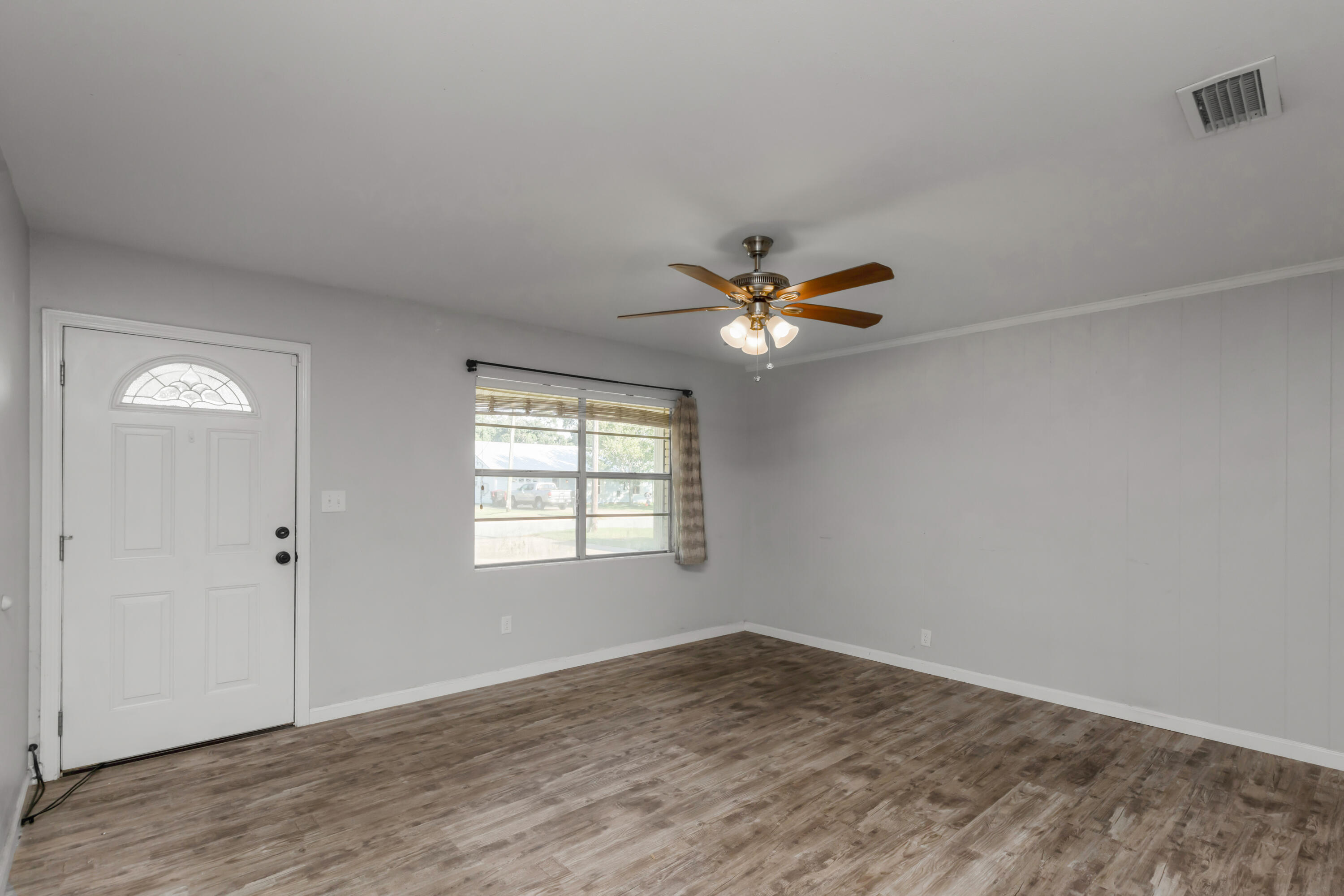 BAY RIDGE PARK 1ST ADDN - Residential