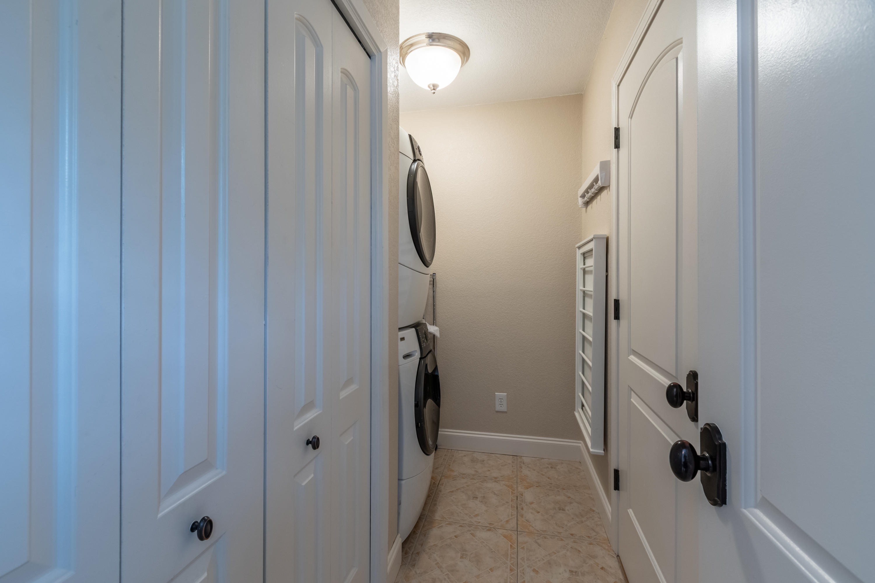 PALM ESTATES UNIT 2 - Residential