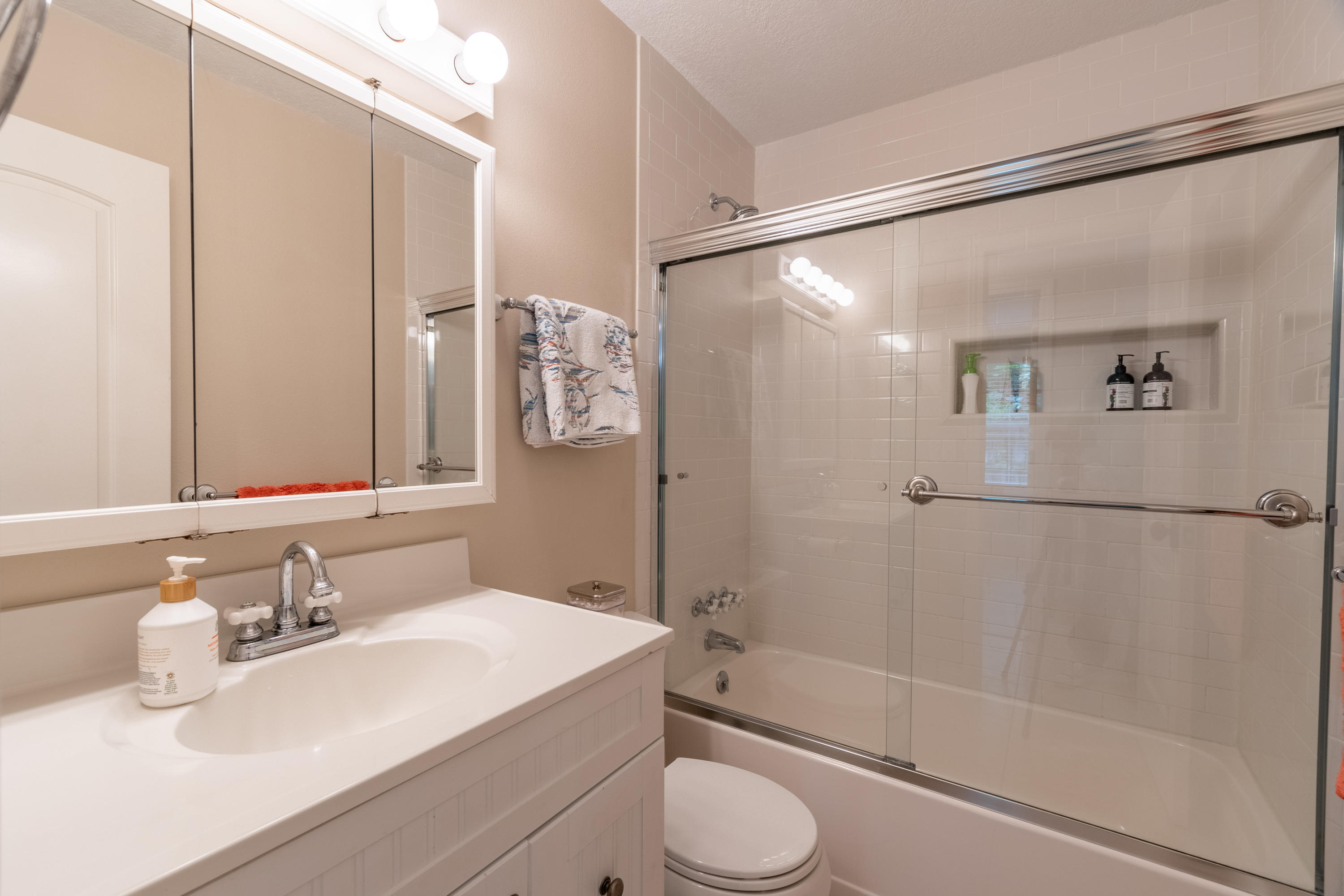 PALM ESTATES UNIT 2 - Residential