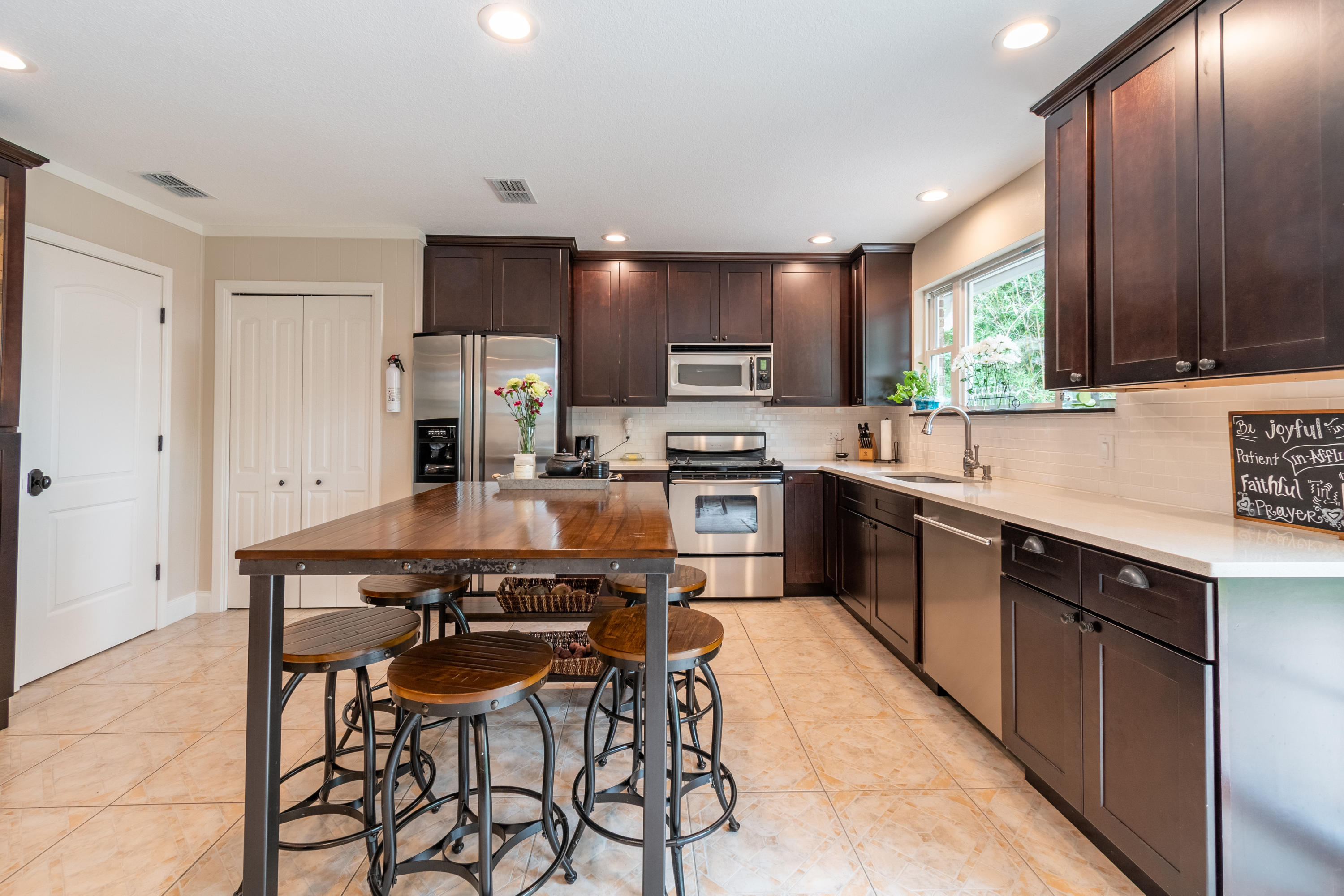 PALM ESTATES UNIT 2 - Residential