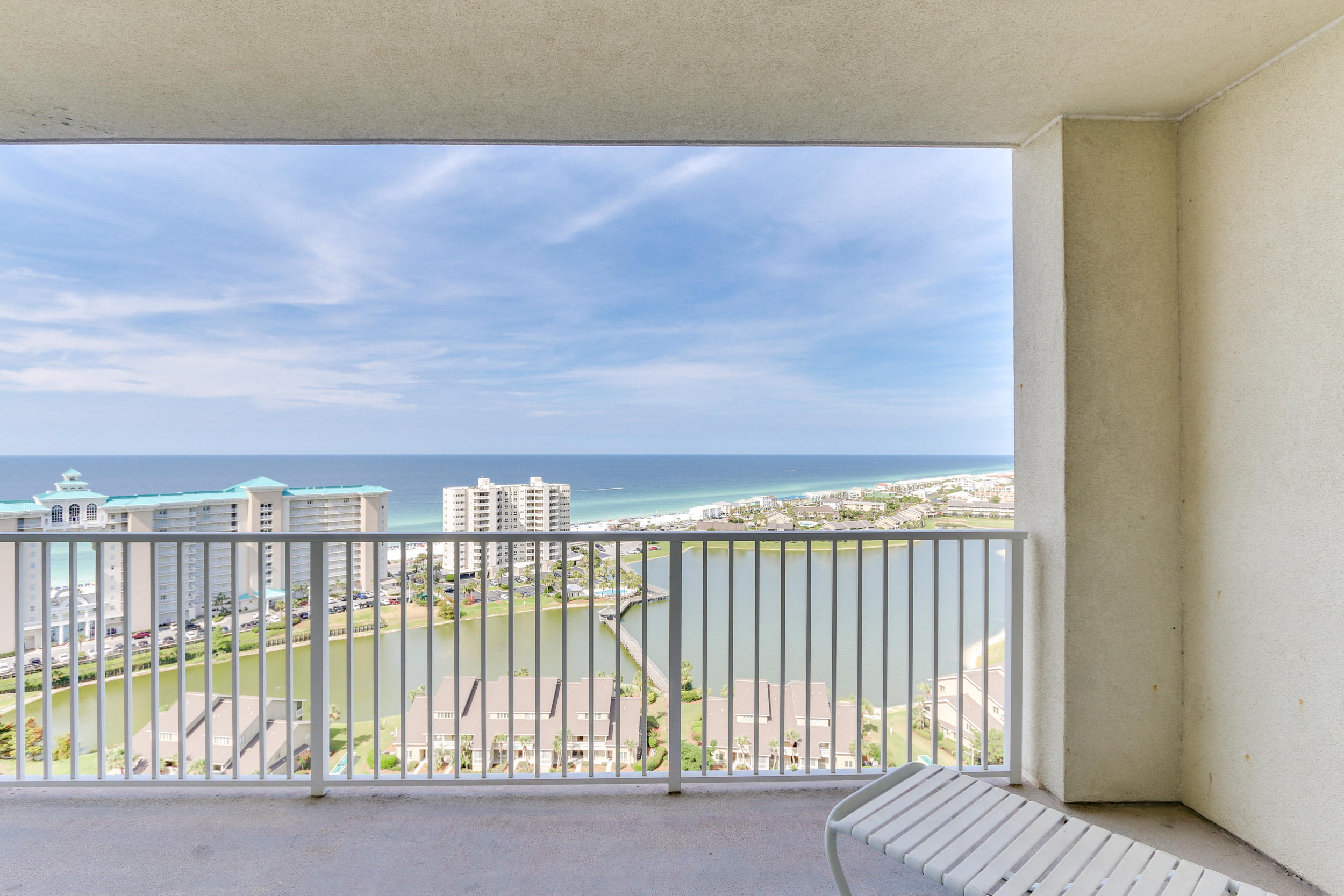 ARIEL DUNES II - Residential