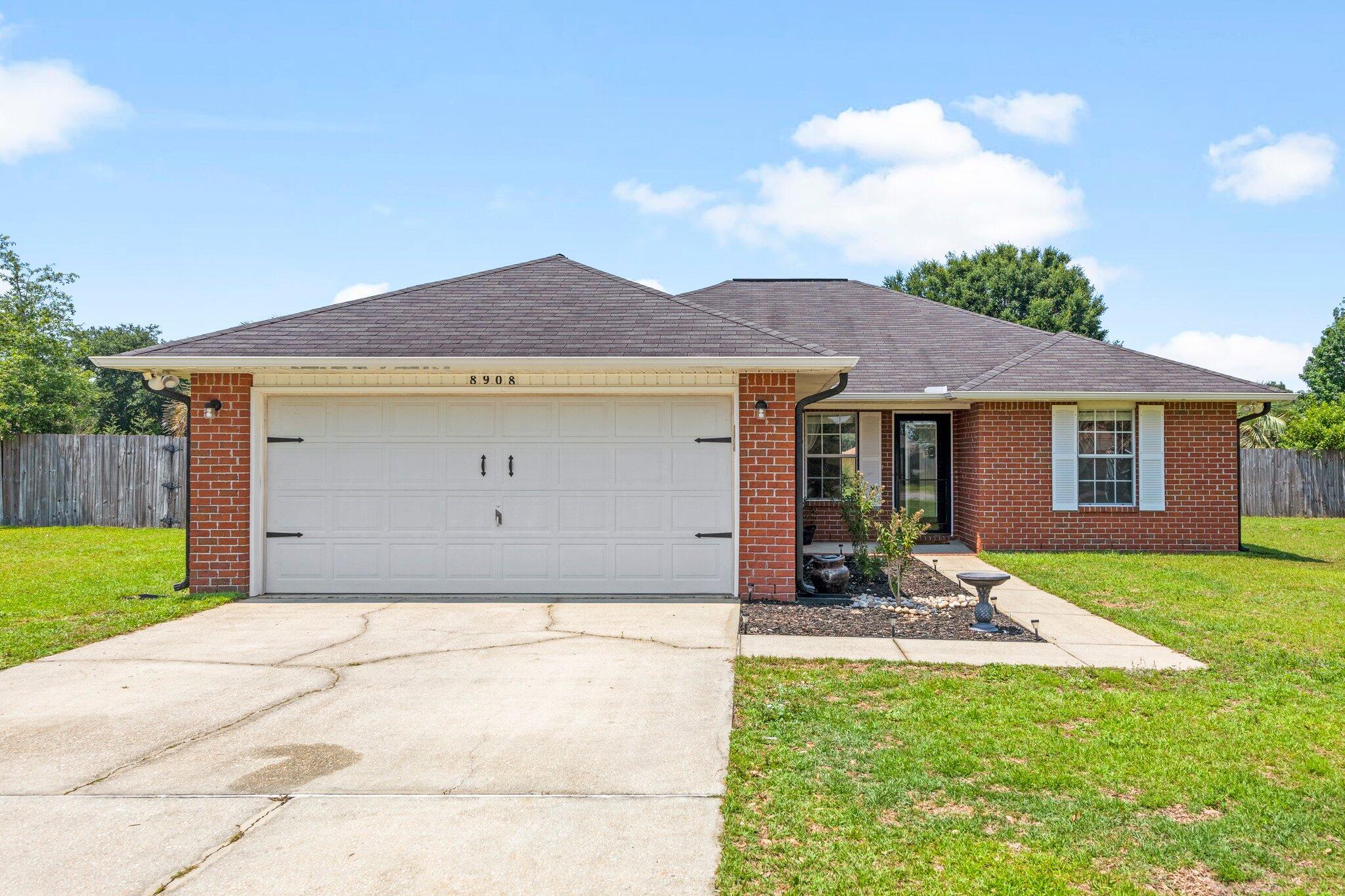 PLANTATION WOODS - Residential