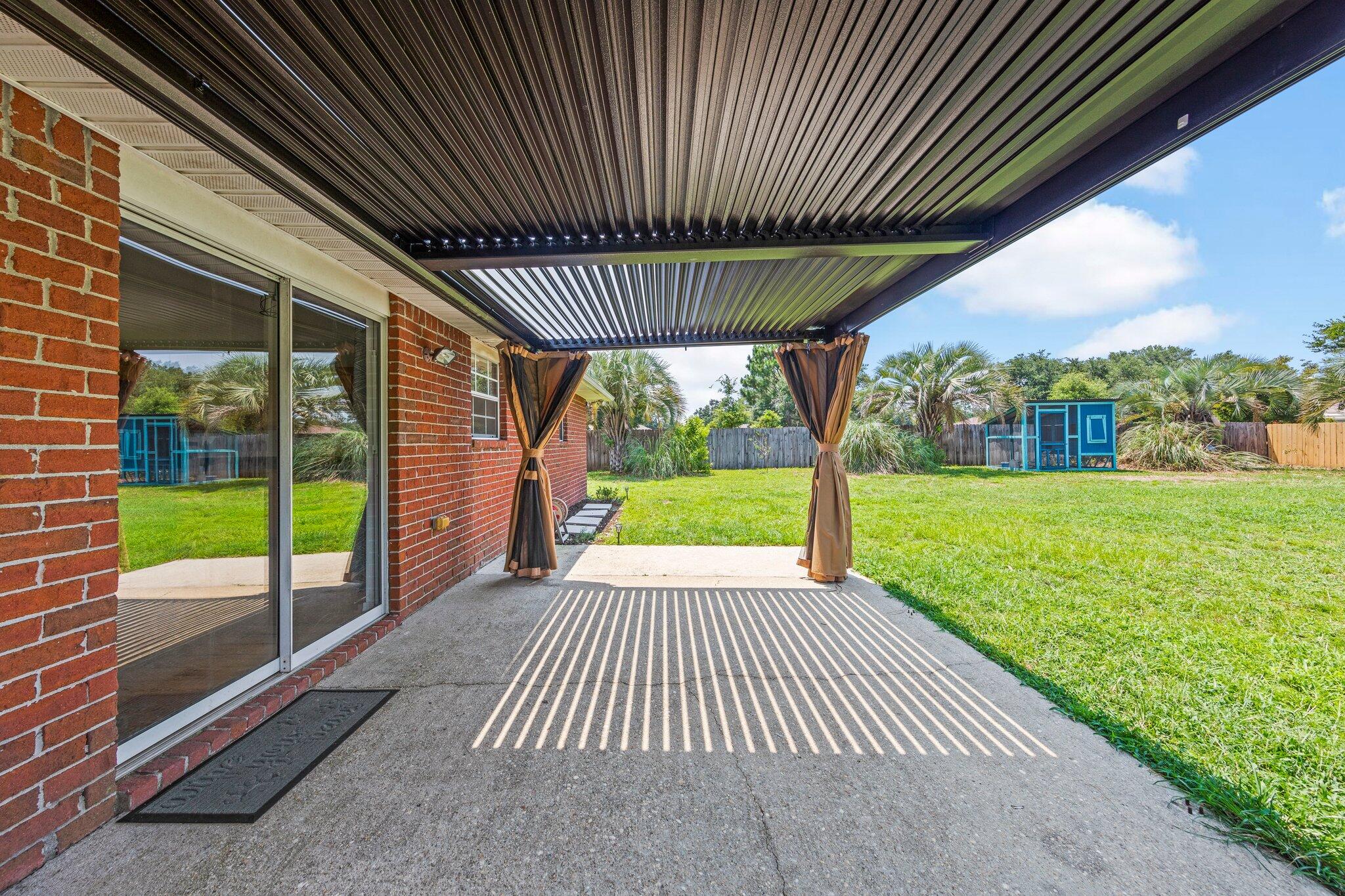 PLANTATION WOODS - Residential