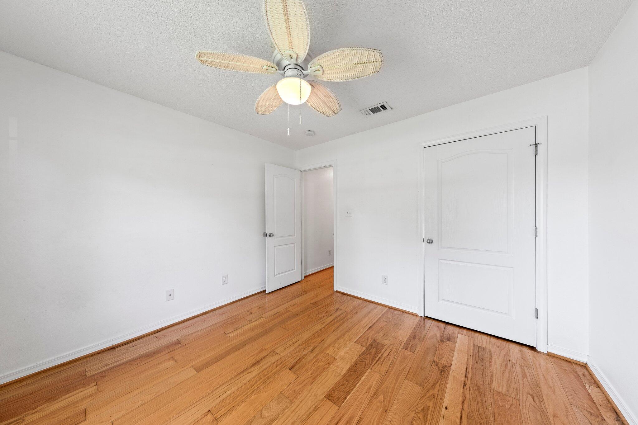 PLANTATION WOODS - Residential