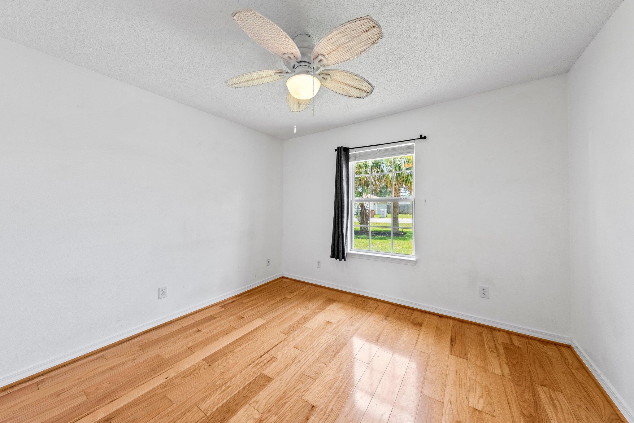 PLANTATION WOODS - Residential