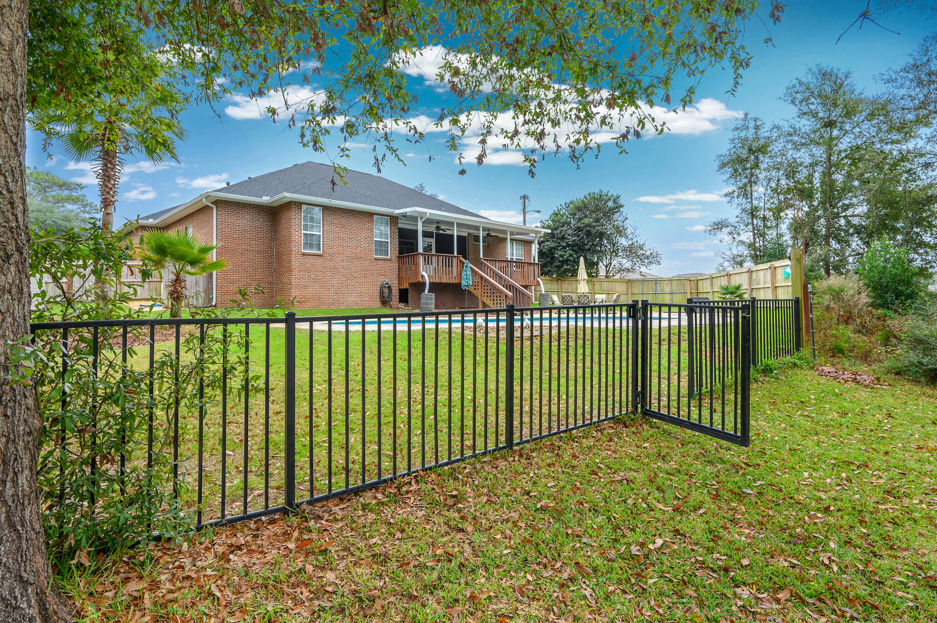 SHOAL LANDING EAST - Residential