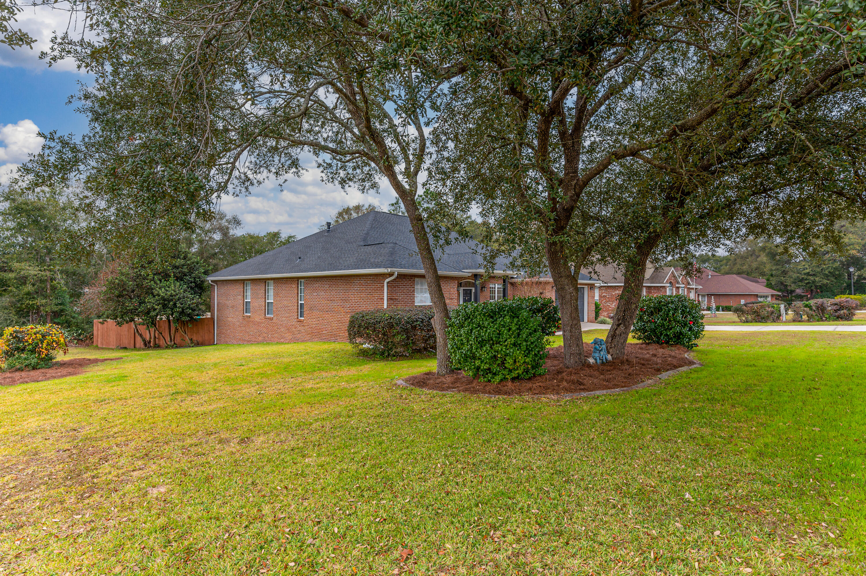 SHOAL LANDING EAST - Residential