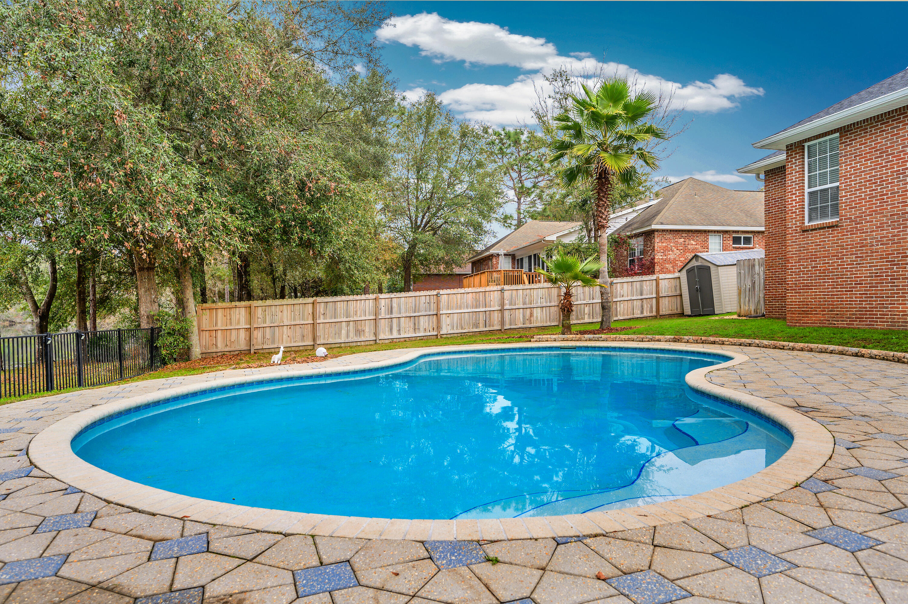 SHOAL LANDING EAST - Residential