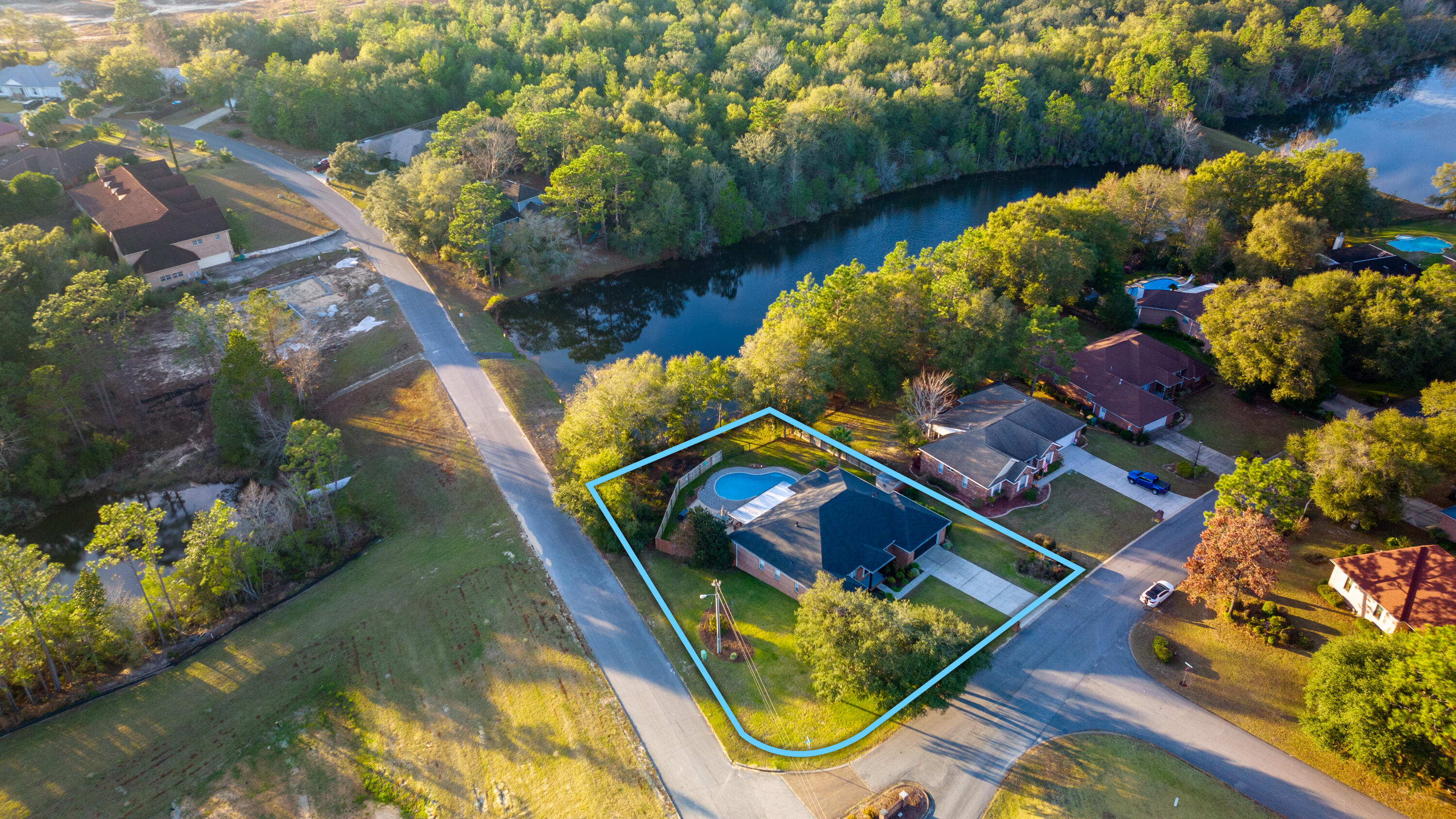 SHOAL LANDING EAST - Residential