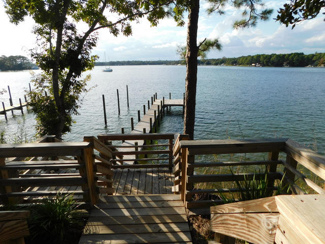 OSPREY POINT - Residential